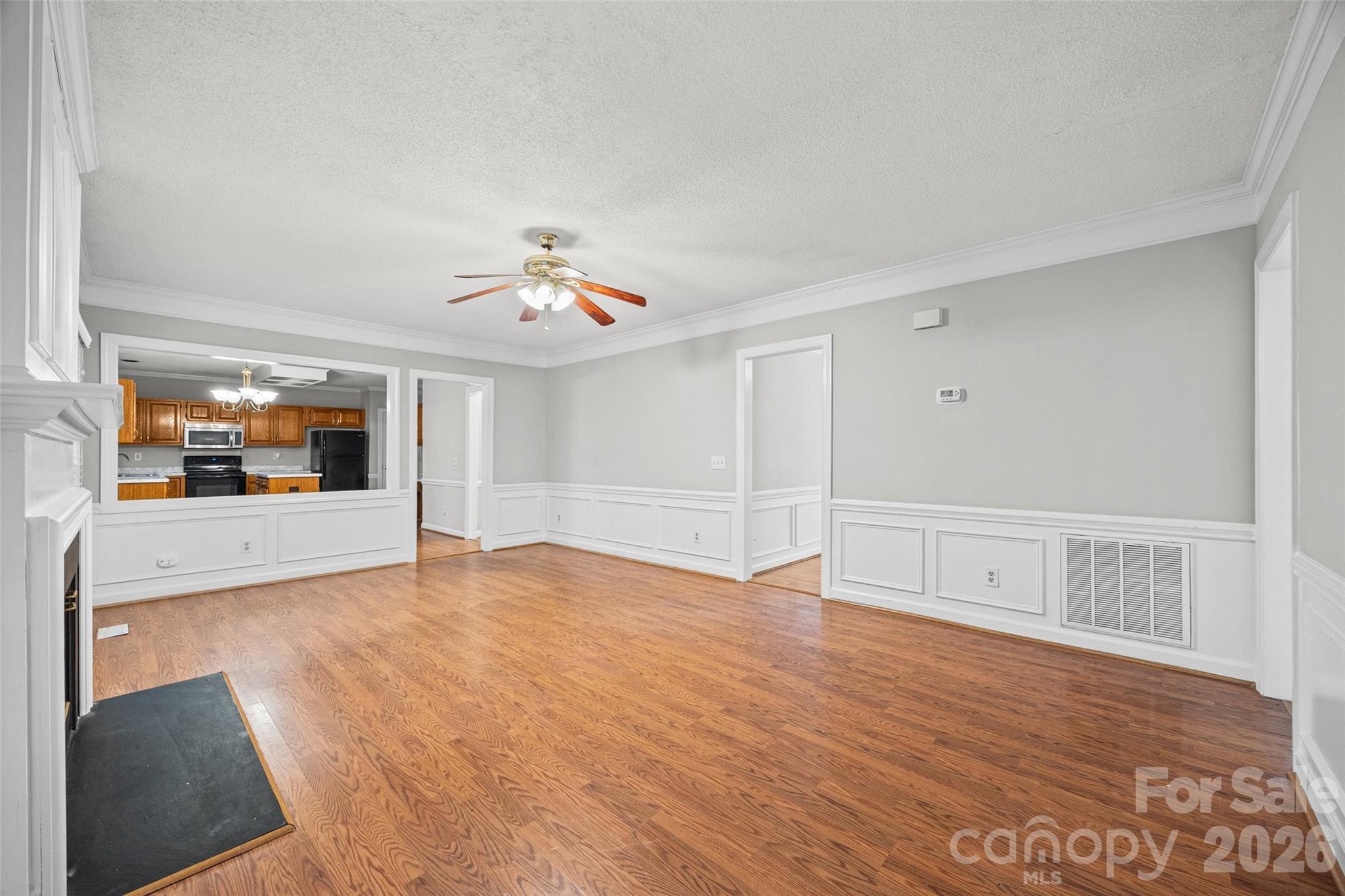 4926 Benthaven Lane Property Photo 12