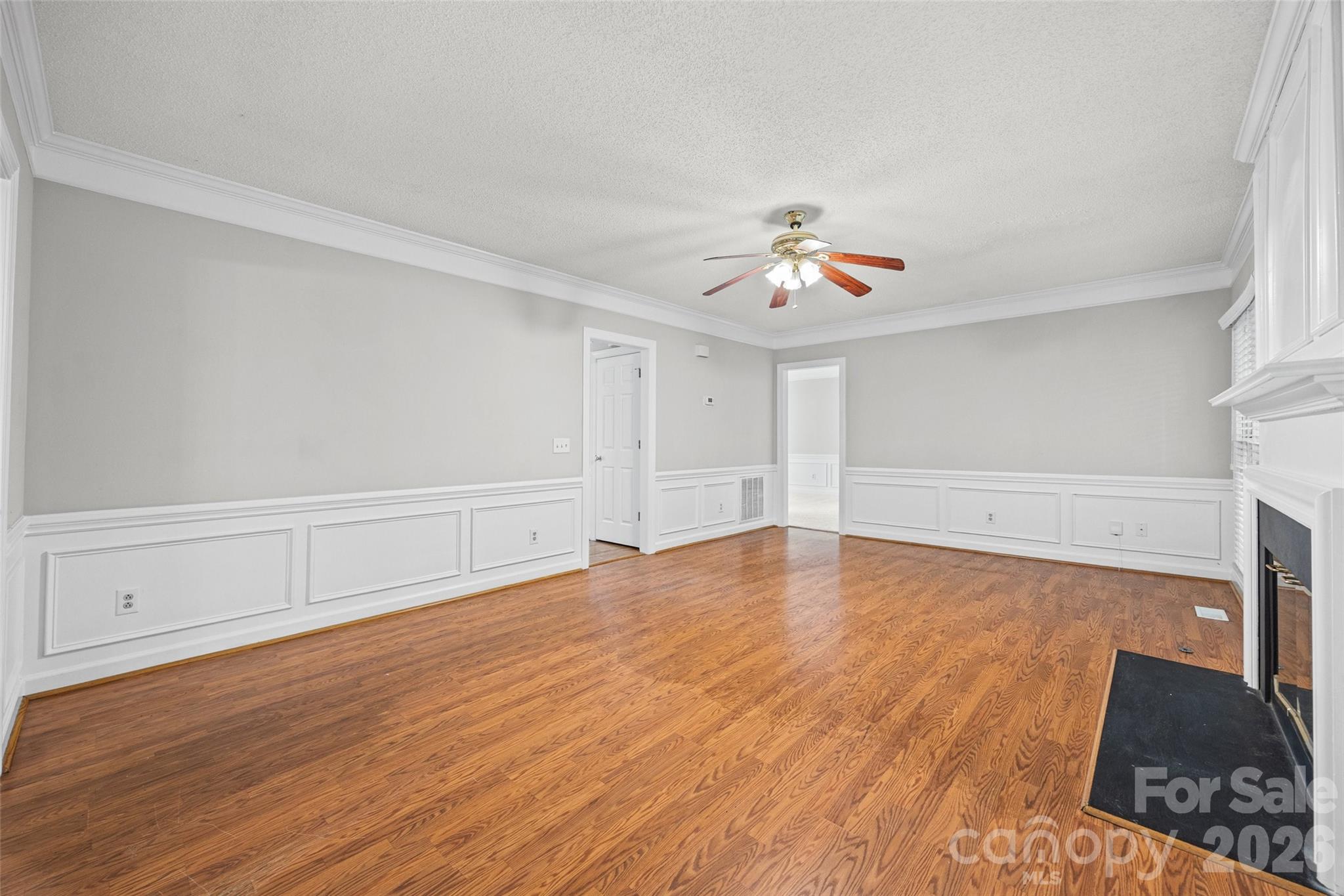 4926 Benthaven Lane Property Photo 13