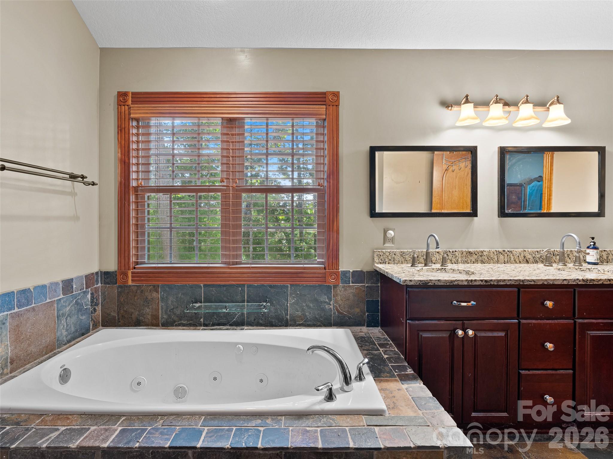 40 Hope Road Property Photo 23