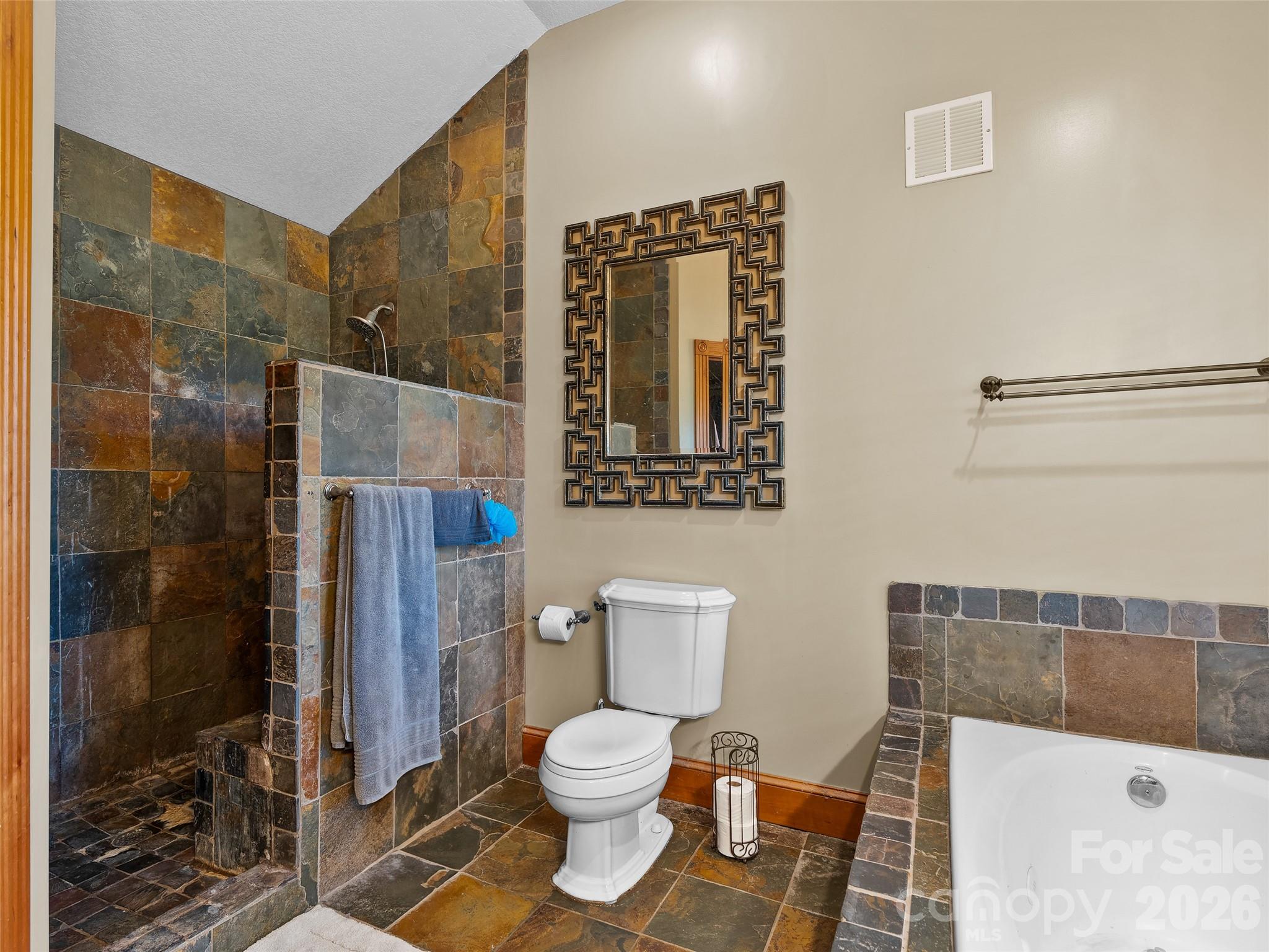 40 Hope Road Property Photo 25
