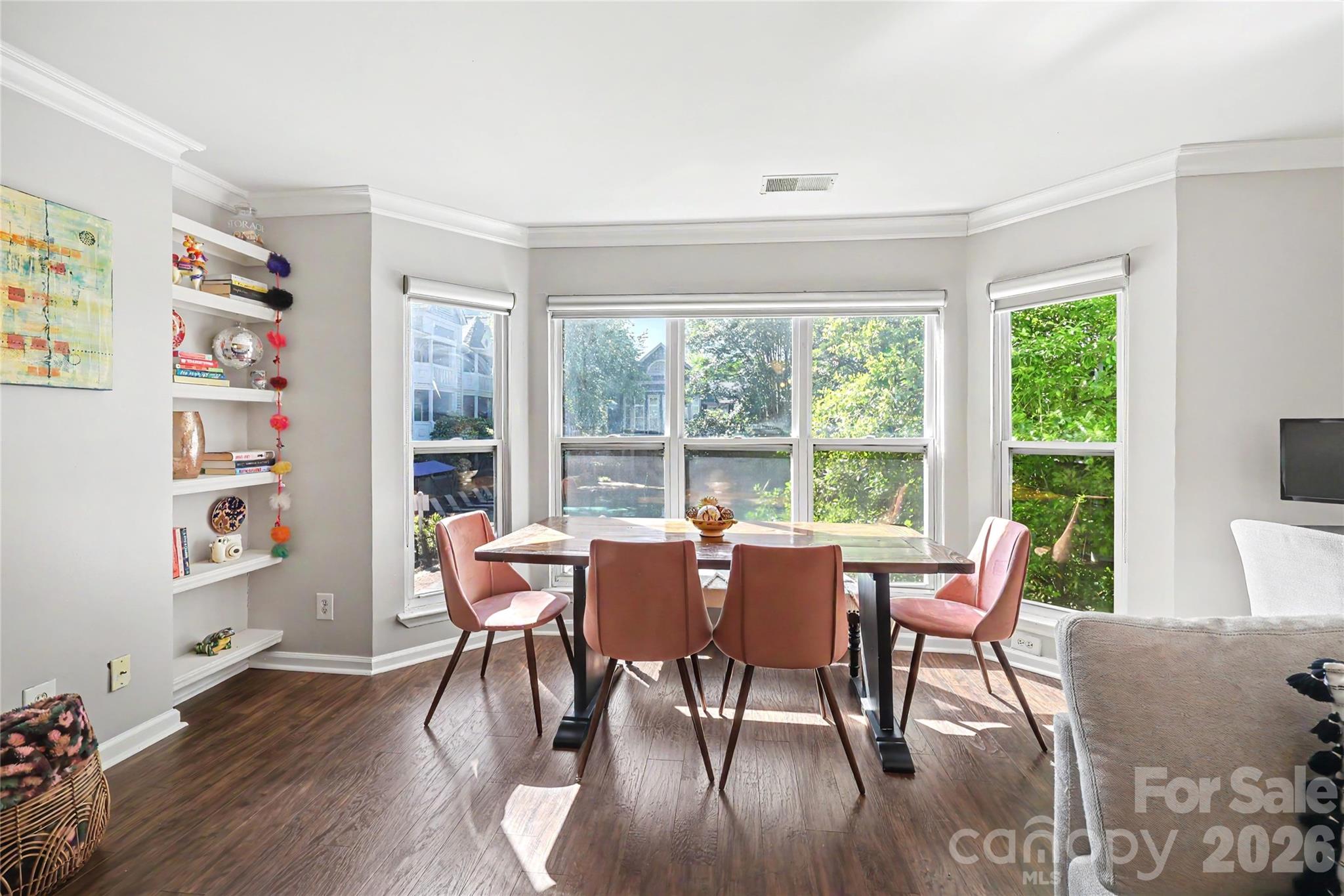 517 N Graham Street 2d Property Photo 6