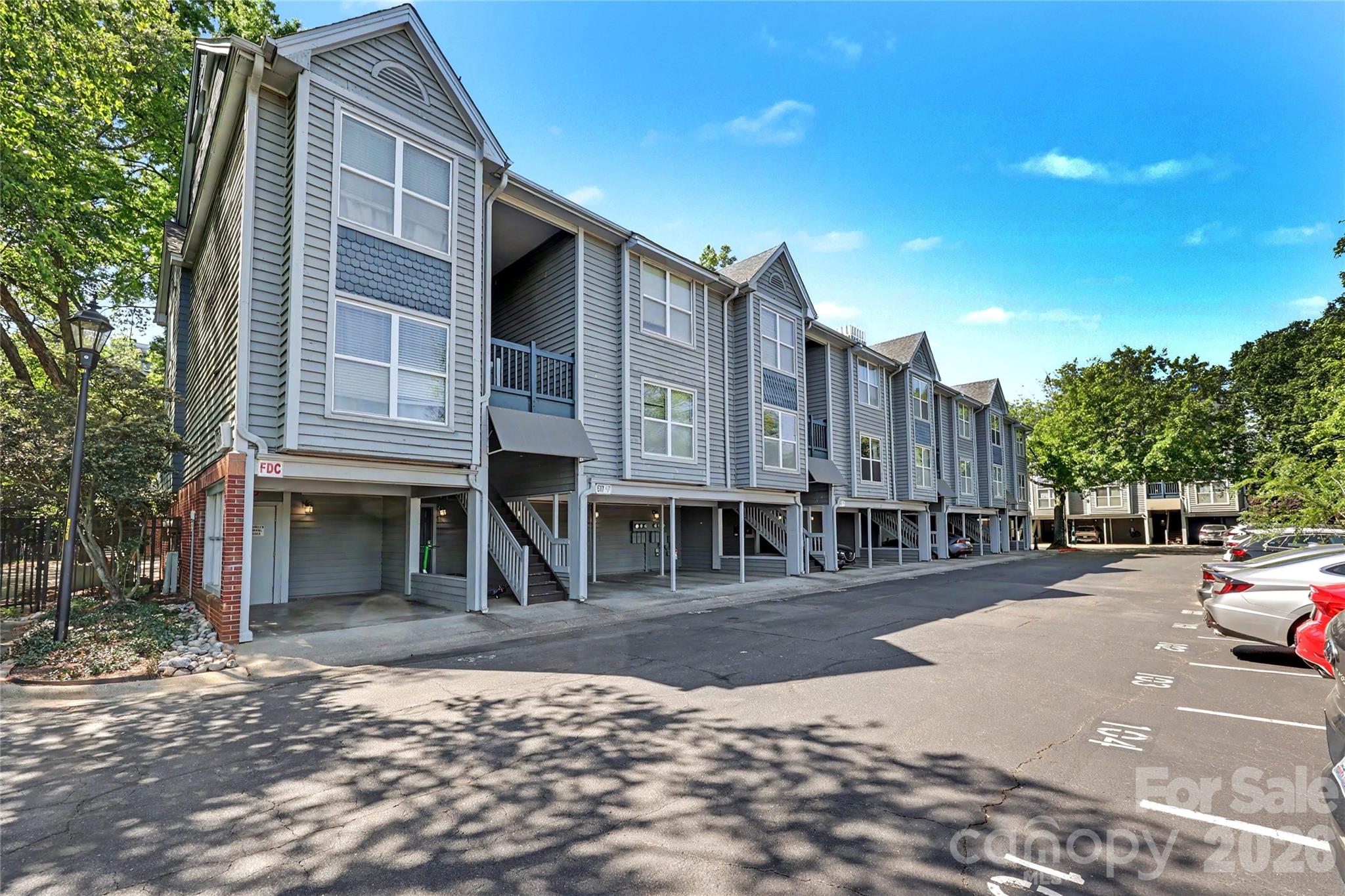 517 N Graham Street 2d Property Photo 18