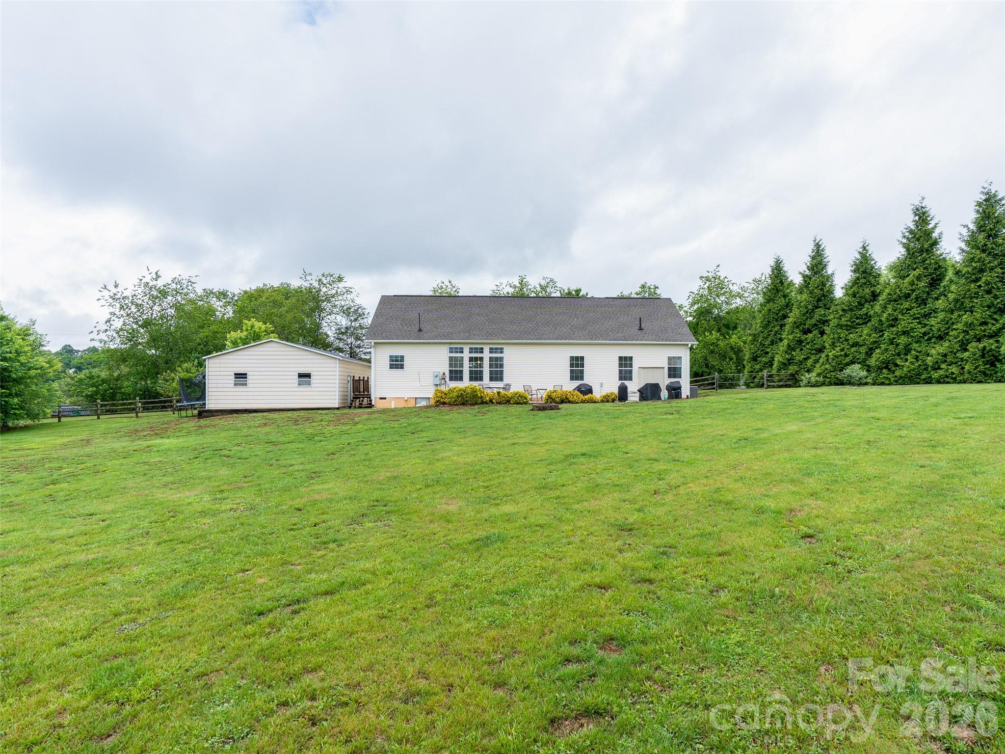 300 Welch Drive Property Photo 35