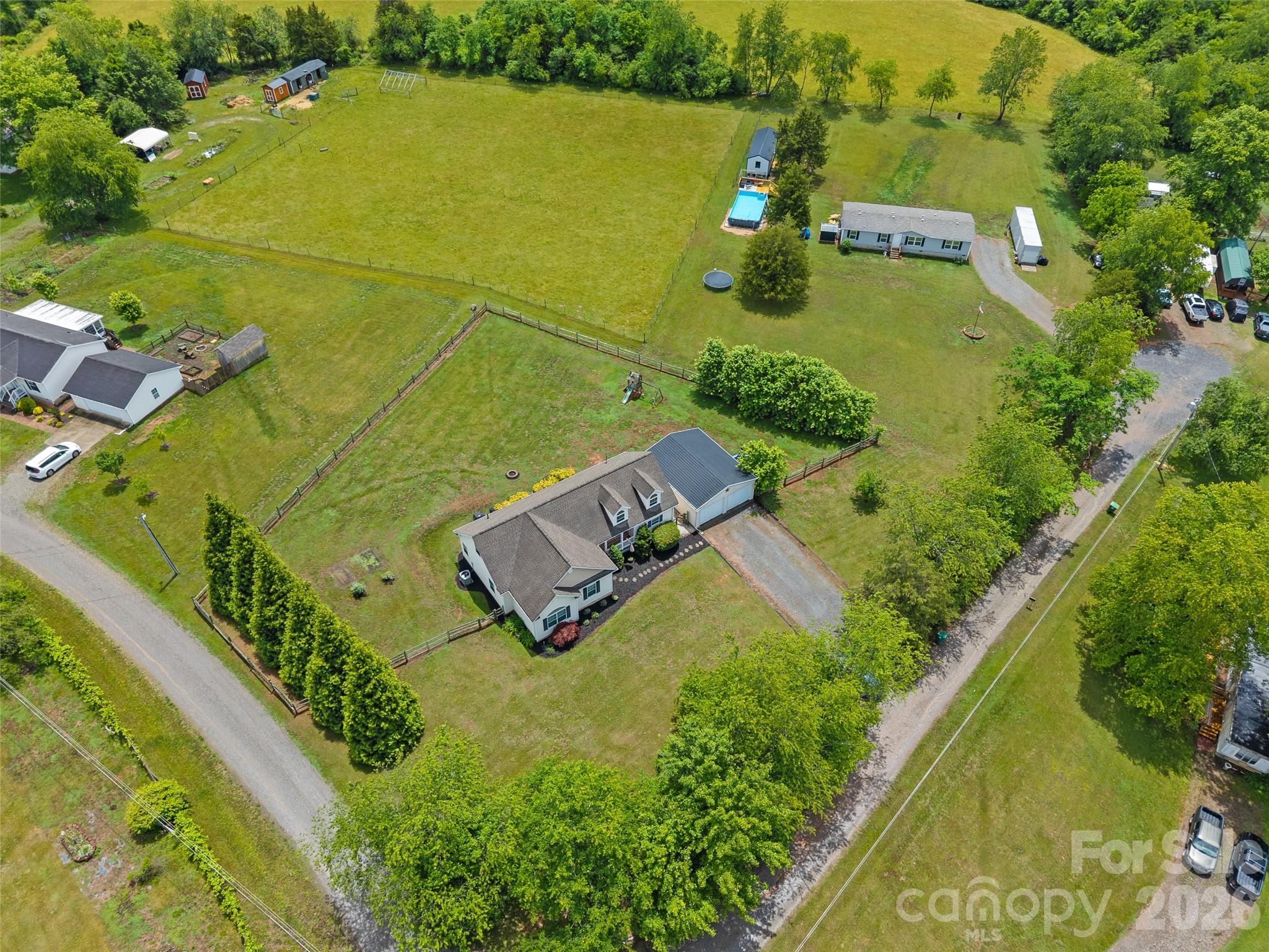 300 Welch Drive Property Photo 41