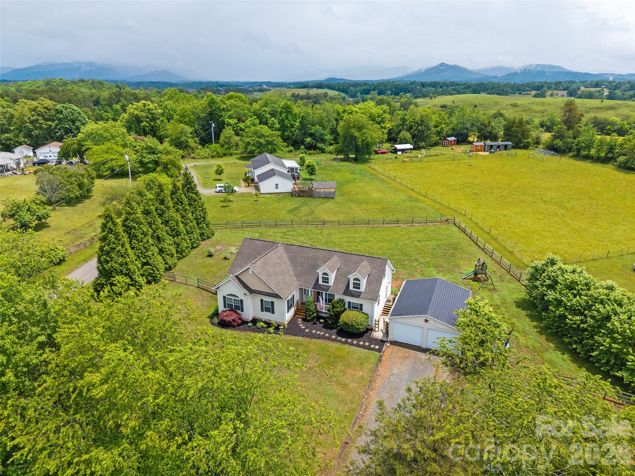 300 Welch Drive Property Photo 46
