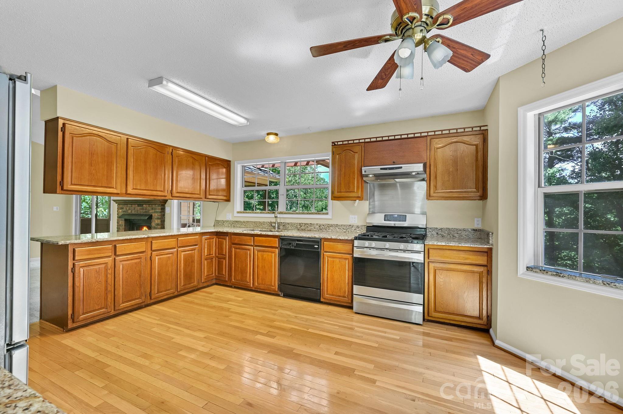 31 Surrey Run Property Photo 15