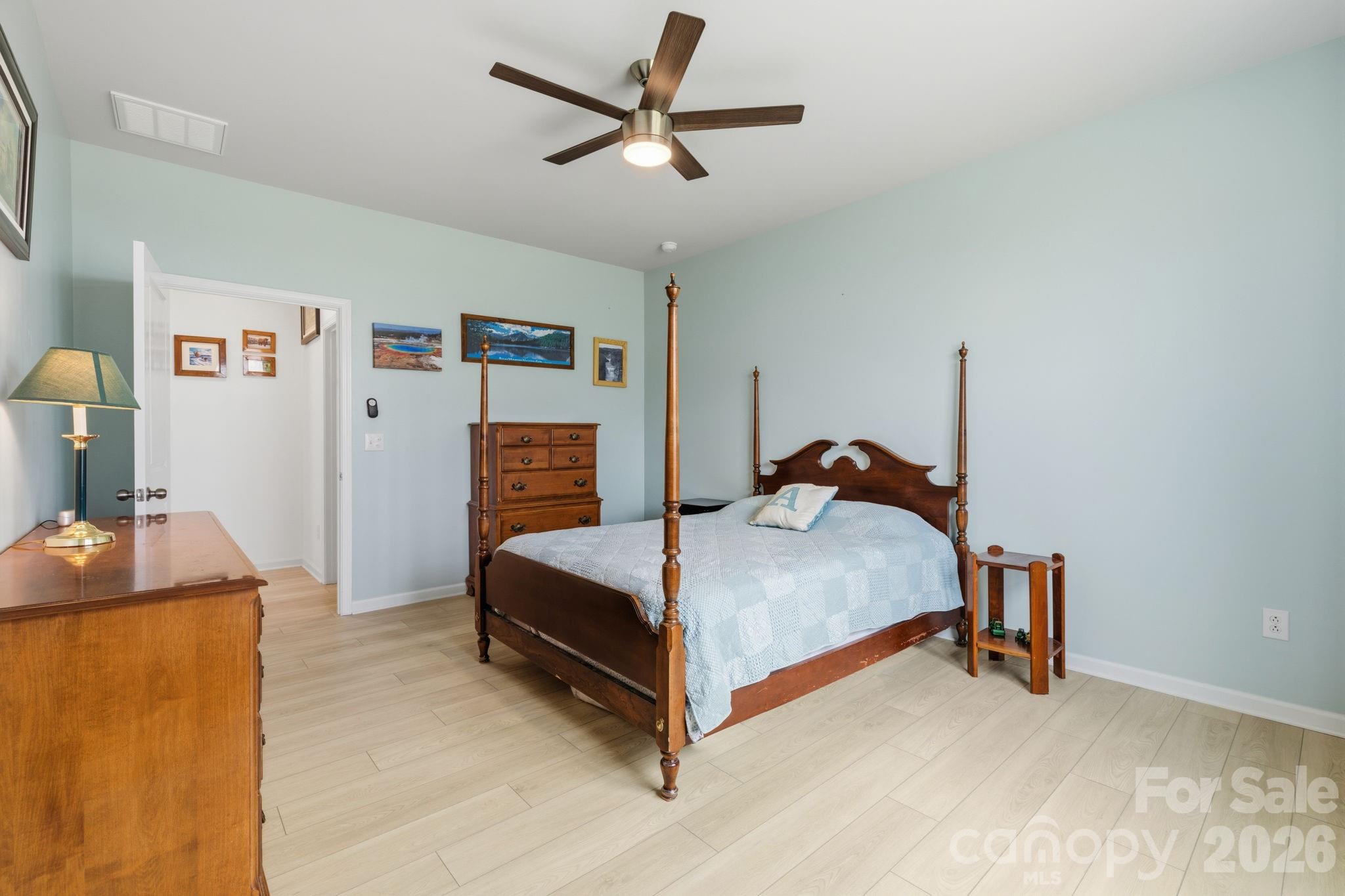 2368 Trollinger Drive Property Photo 14