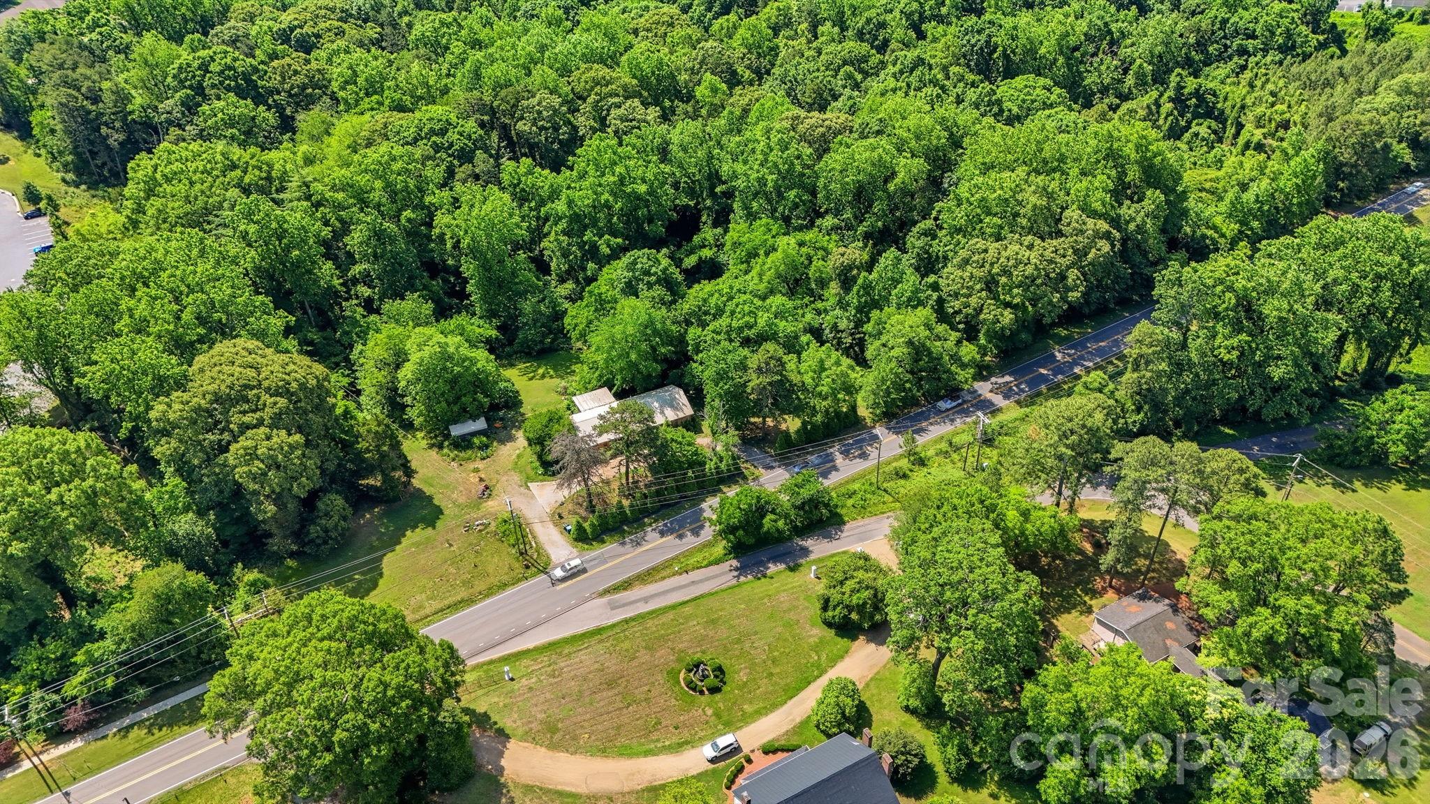 1321 Mecklenburg Highway Property Photo 16