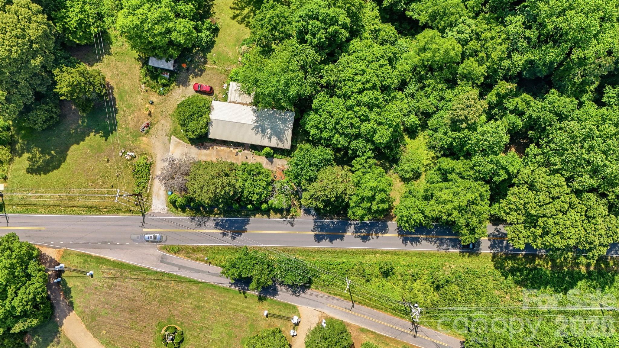 1321 Mecklenburg Highway Property Photo 19