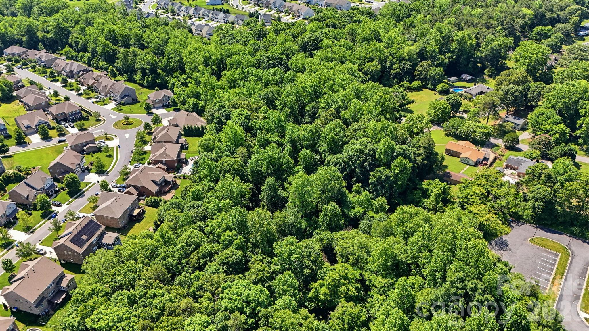 1321 Mecklenburg Highway Property Photo 25