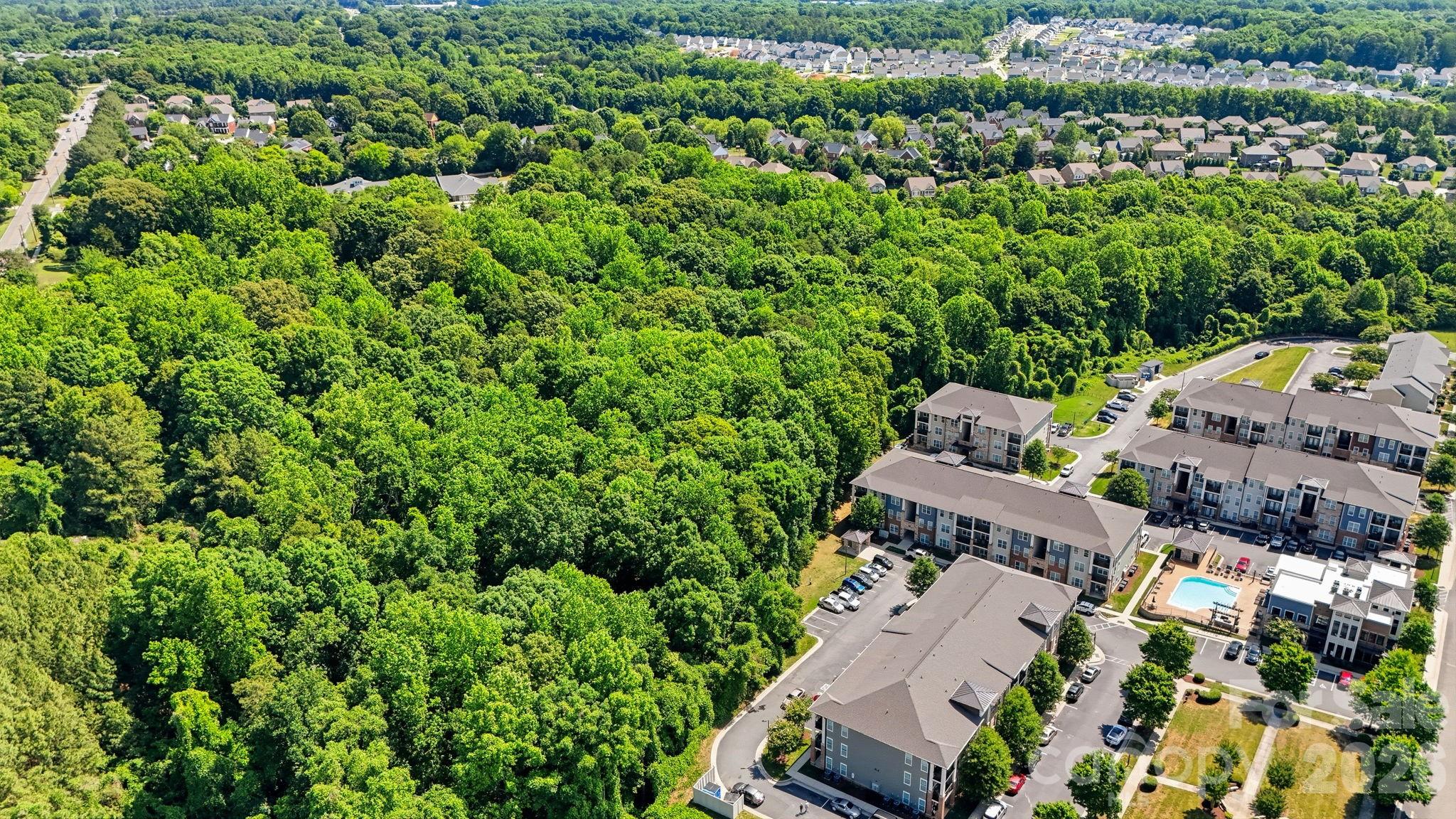 1321 Mecklenburg Highway Property Photo 29