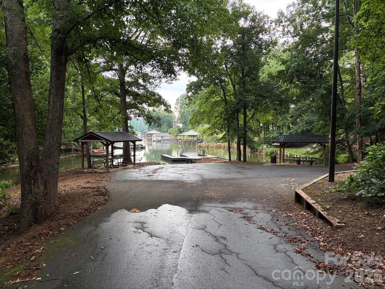 914 Players Ridge Road Property Photo 42