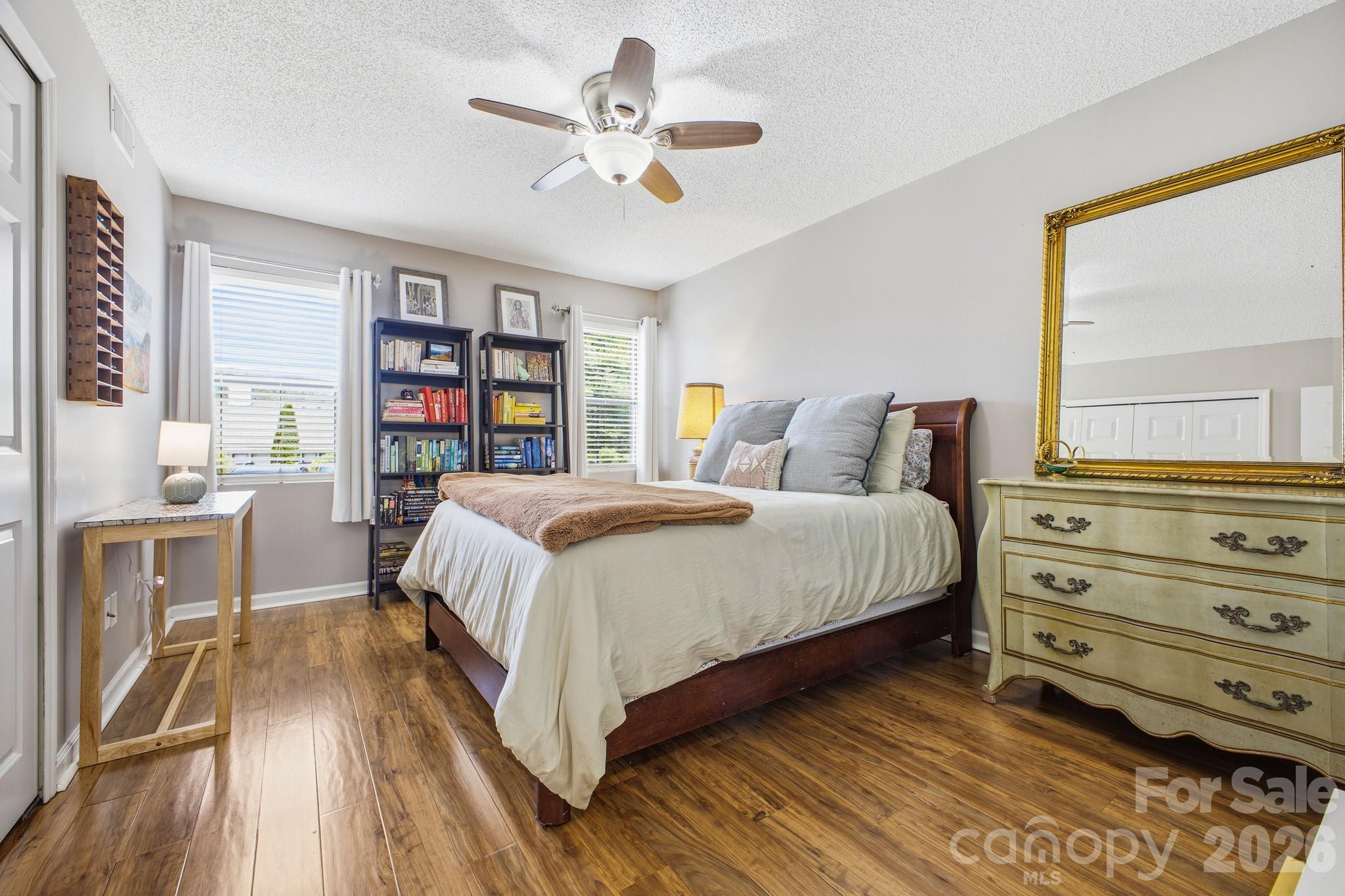 2305 Abbey Circle Property Photo 15