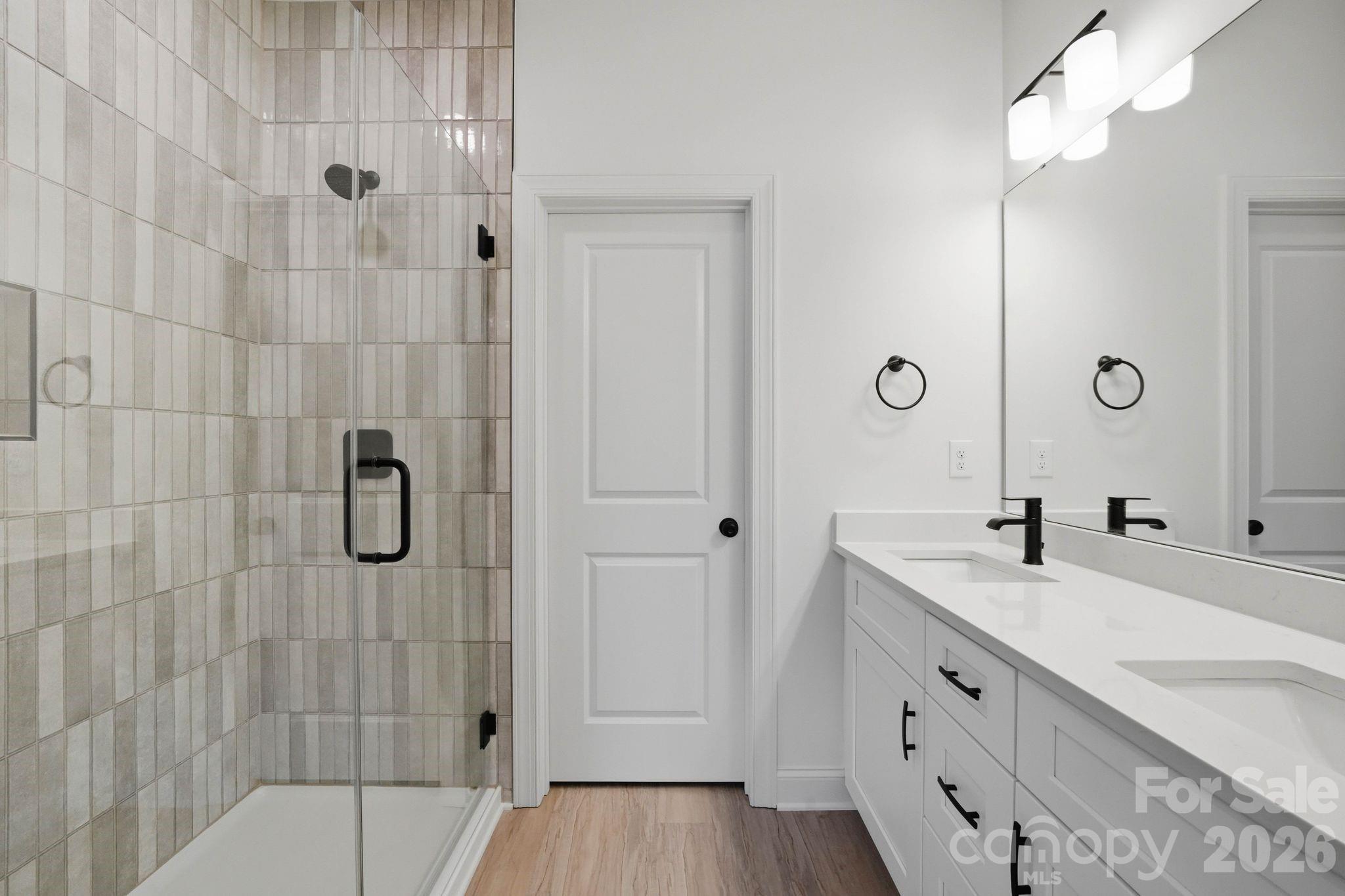 2829 Overlook Trail Property Photo 25
