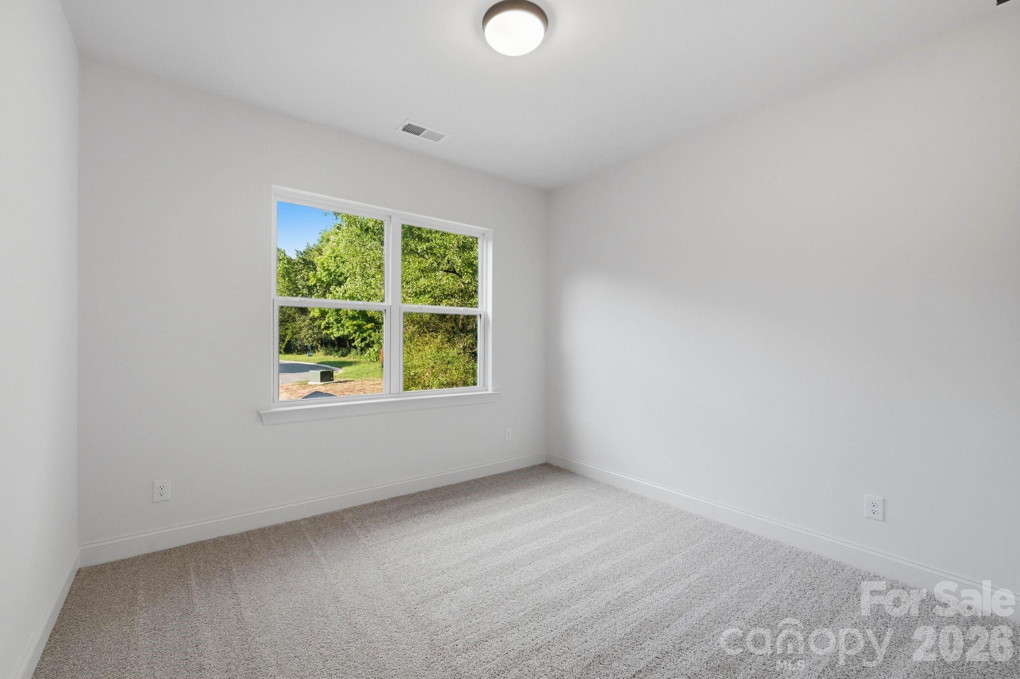 2829 Overlook Trail Property Photo 26