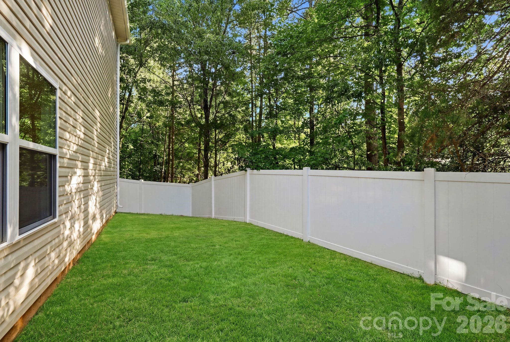 2829 Overlook Trail Property Photo 34