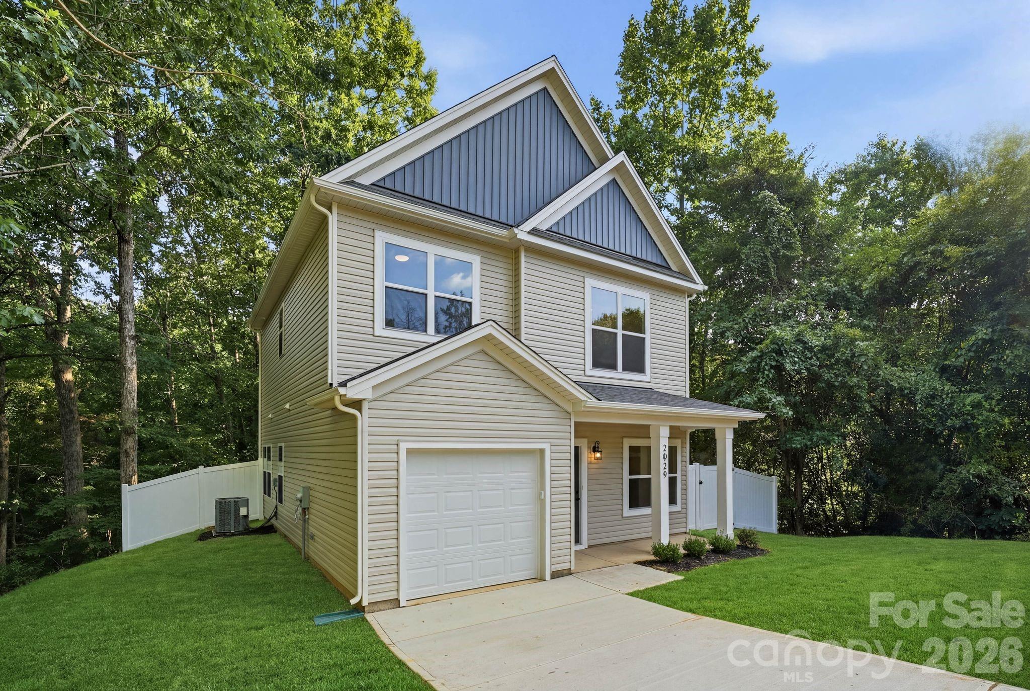 2829 Overlook Trail Property Photo 40