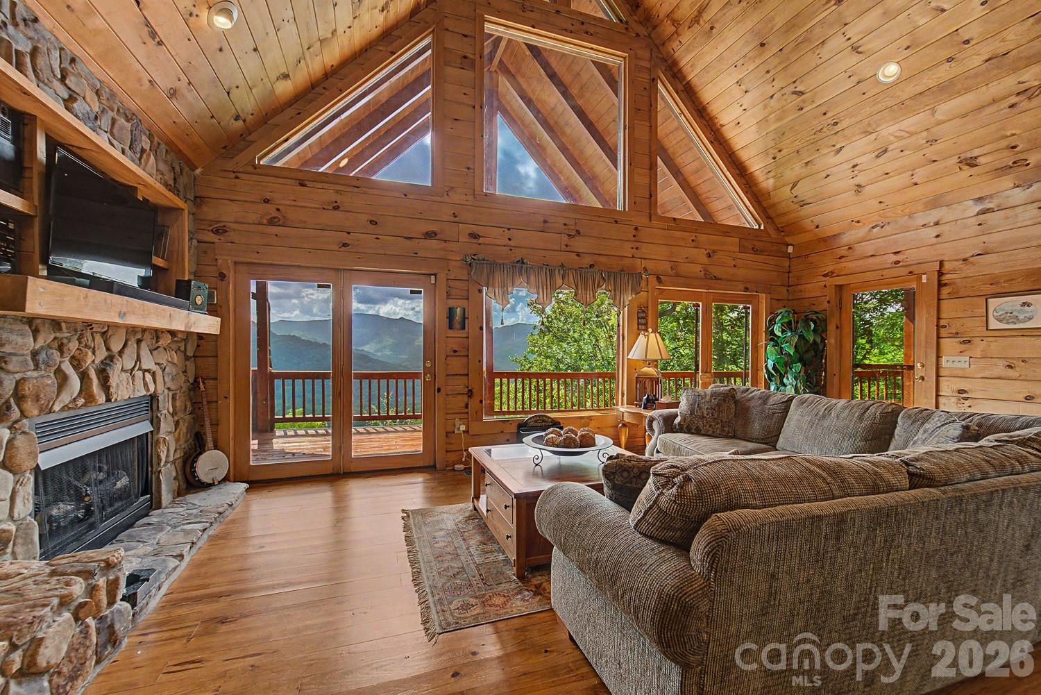 22 Kako Ridge Property Photo 7