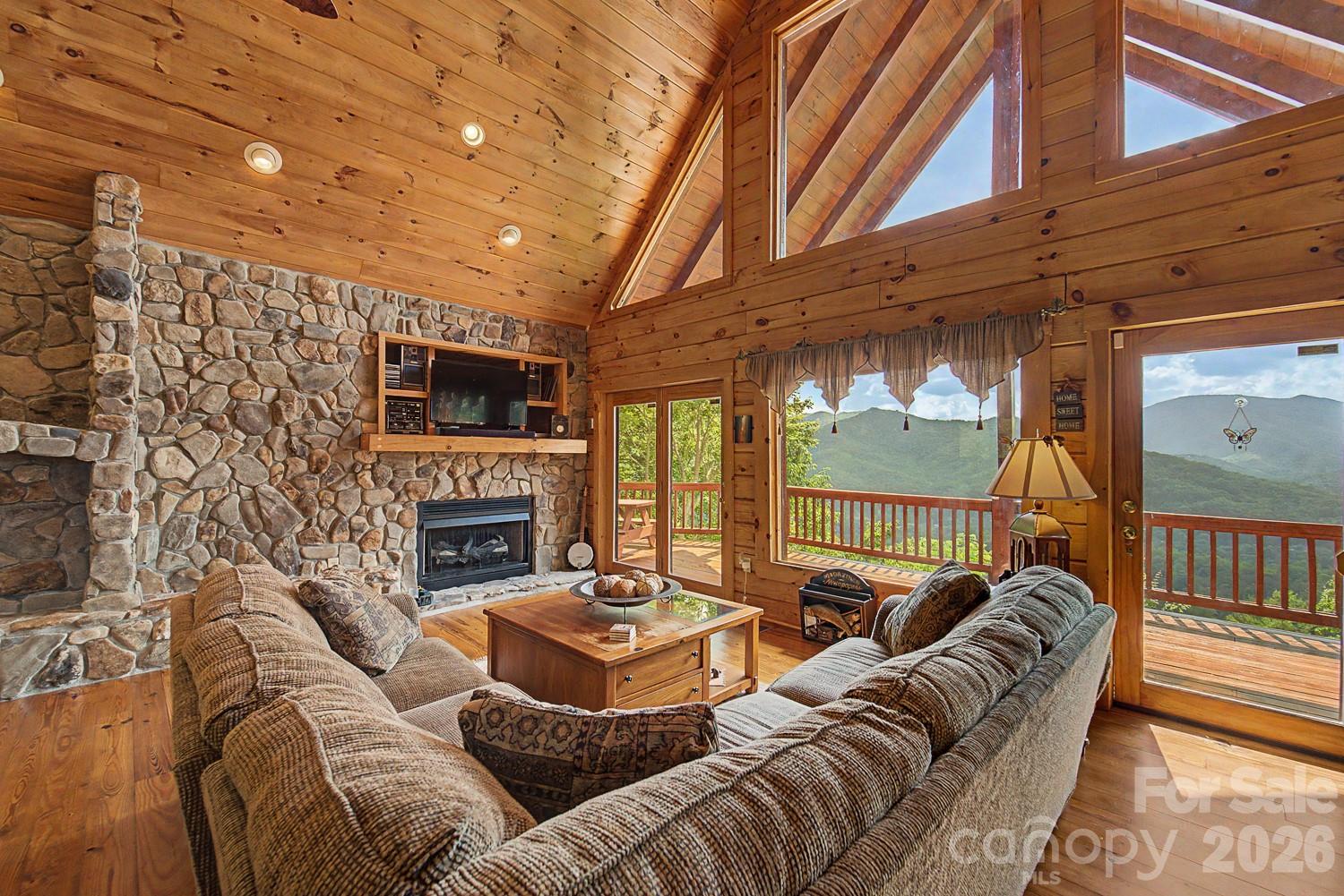 22 Kako Ridge Property Photo 8