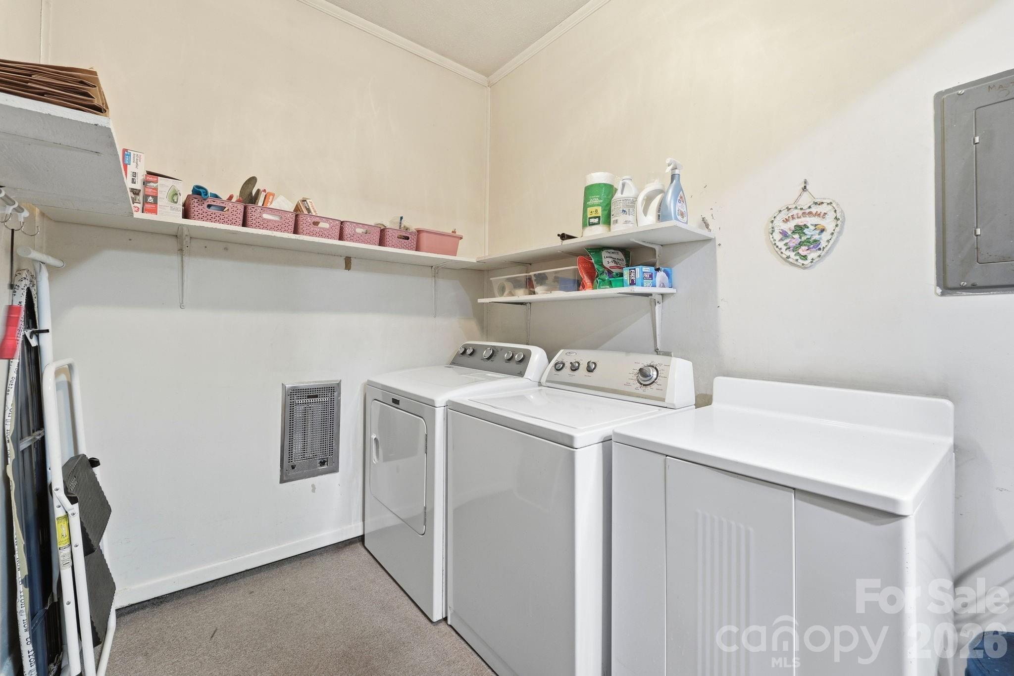 401 White Oaks Drive Property Photo 17