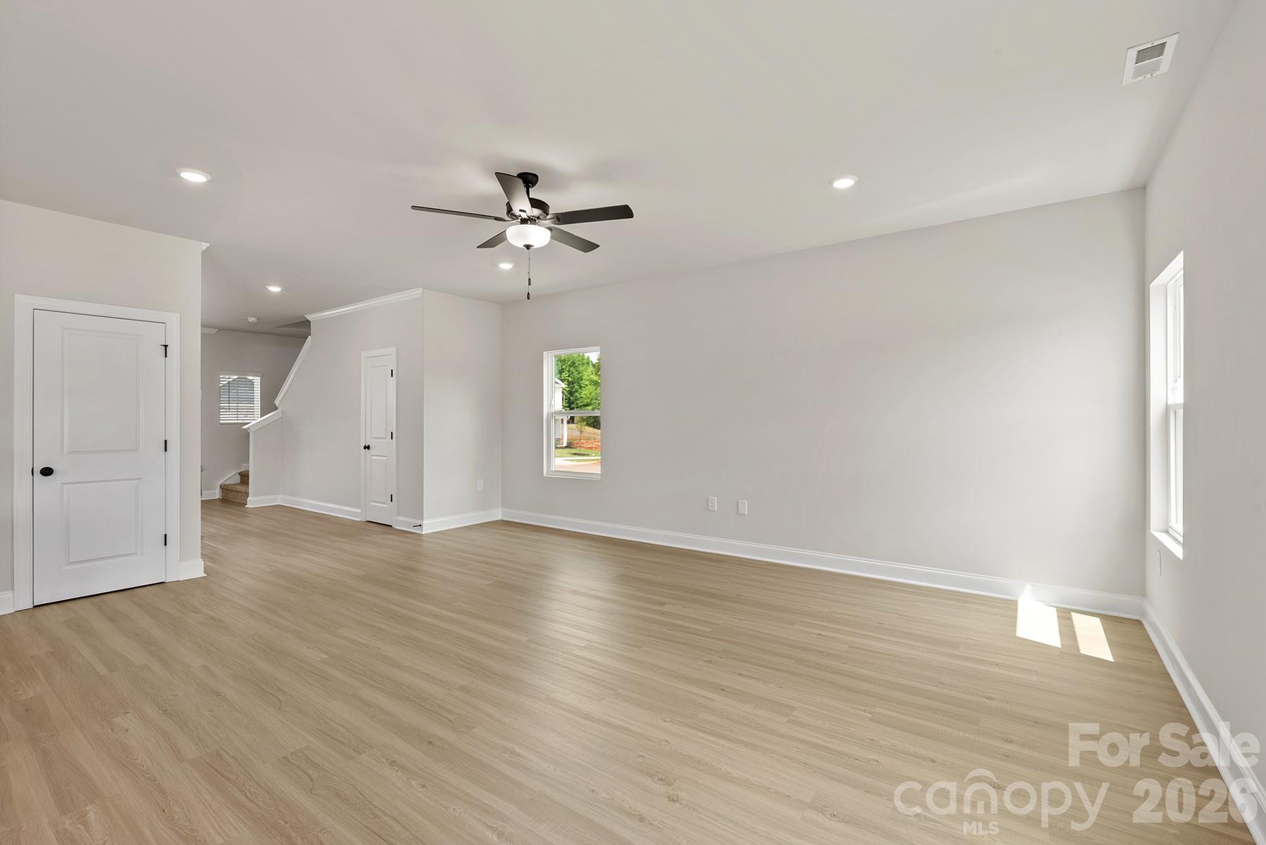 6520 Fairford Drive Property Photo 4