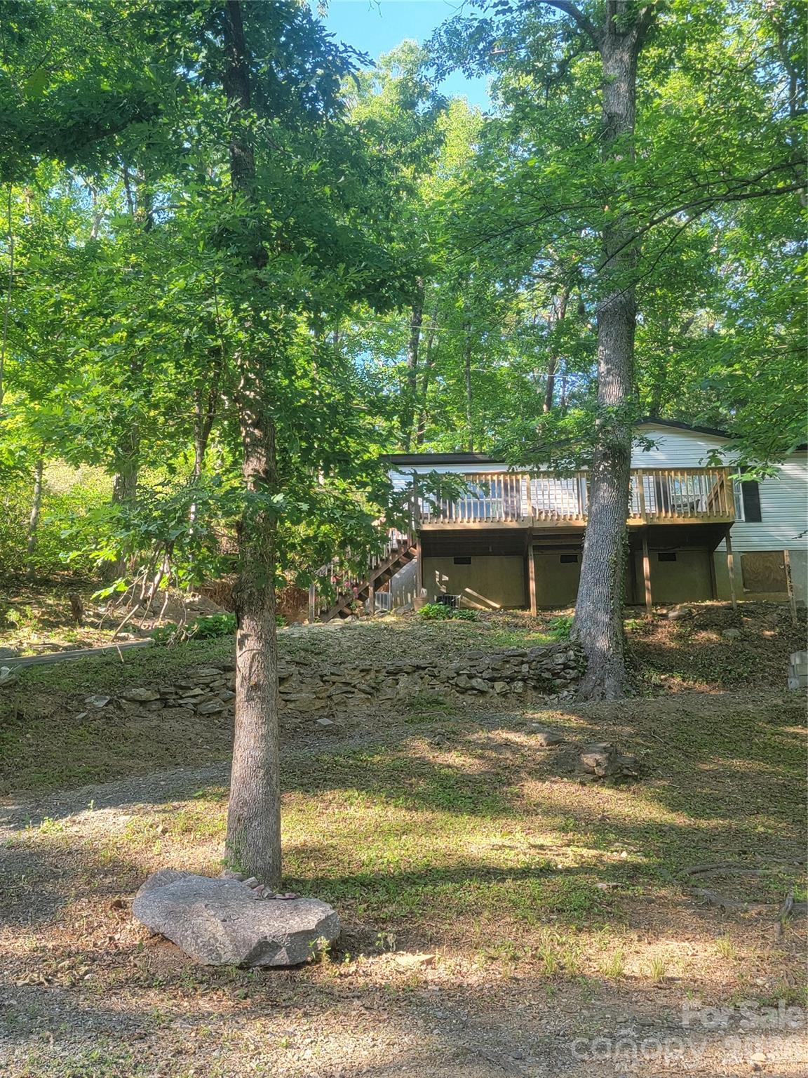 138 Buddy Lane Property Photo 1