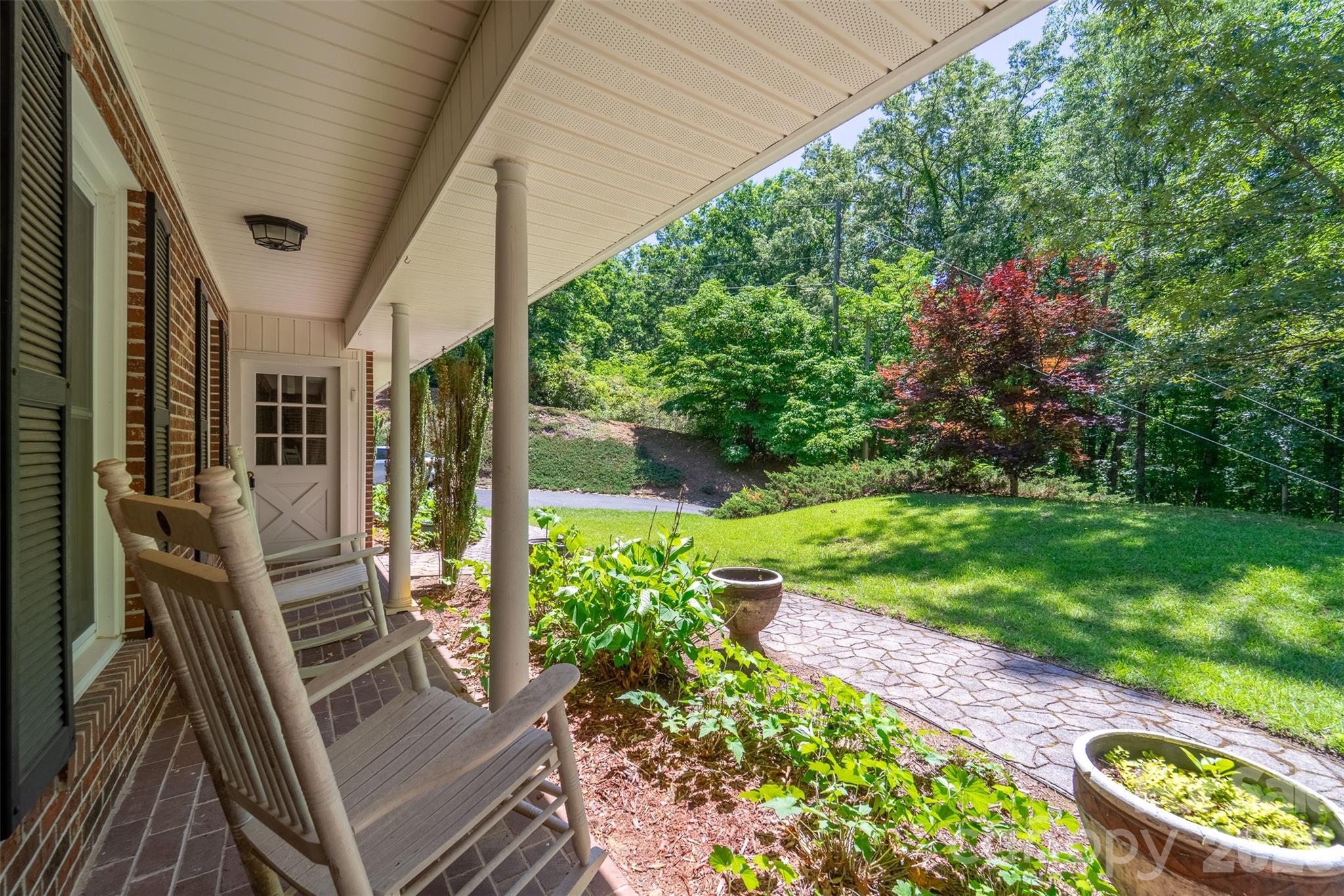 1747 University Heights Road Property Photo 6