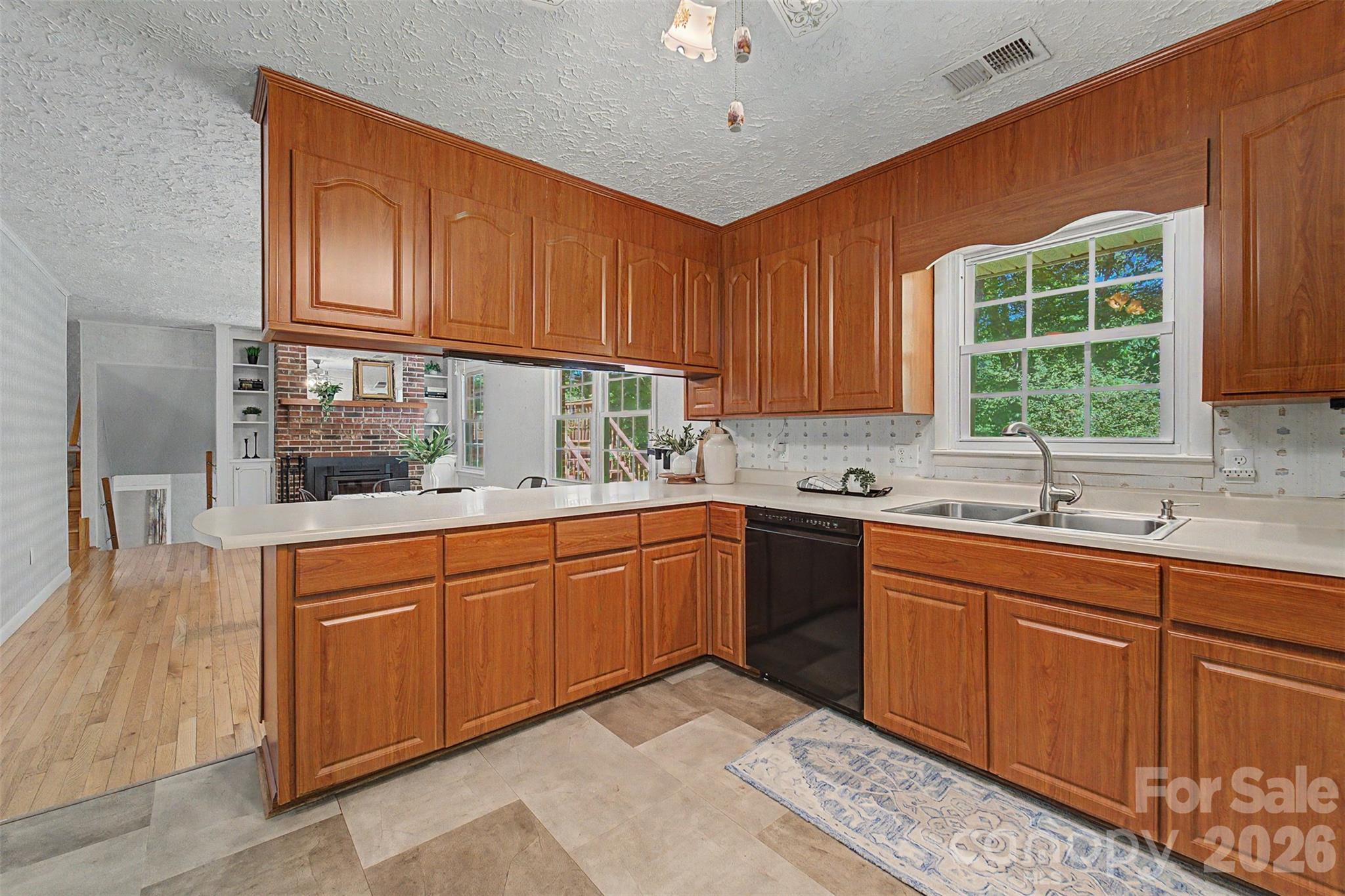 1747 University Heights Road Property Photo 17