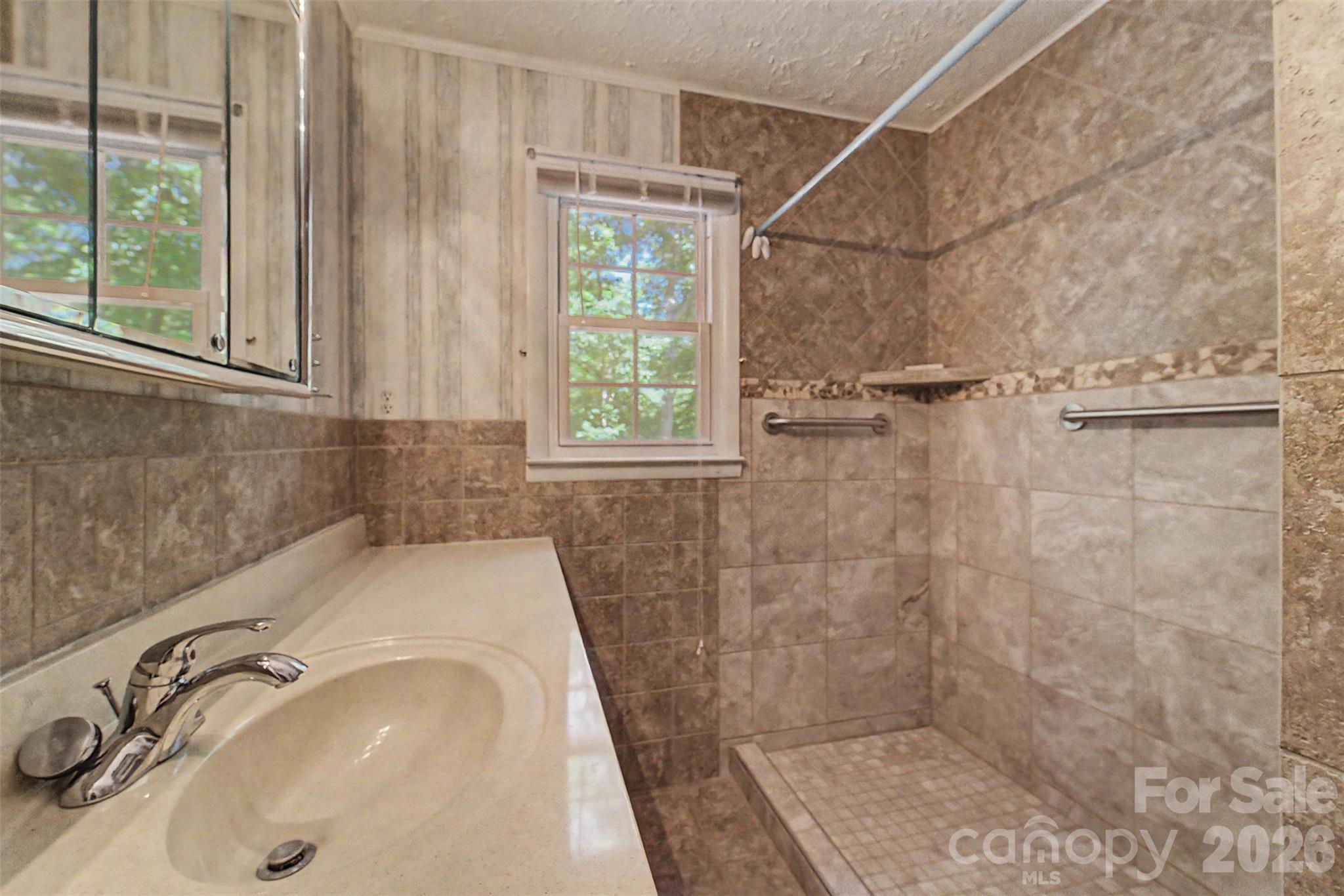 1747 University Heights Road Property Photo 24