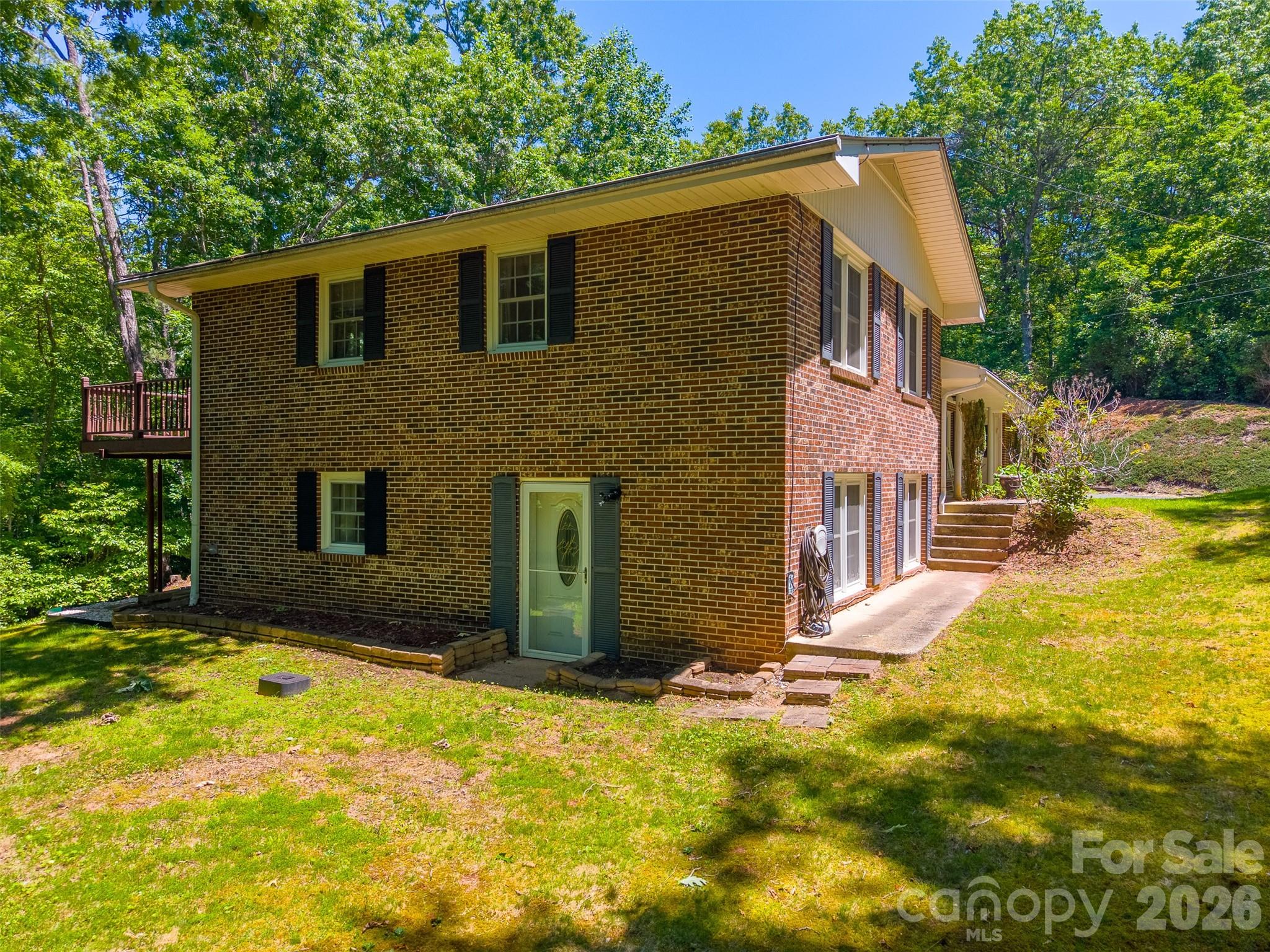 1747 University Heights Road Property Photo 41