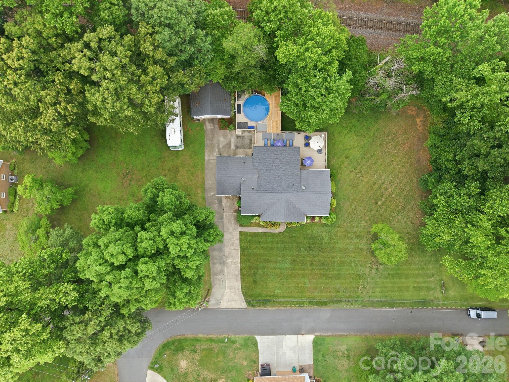 805 Pine Hill Drive Property Photo 45