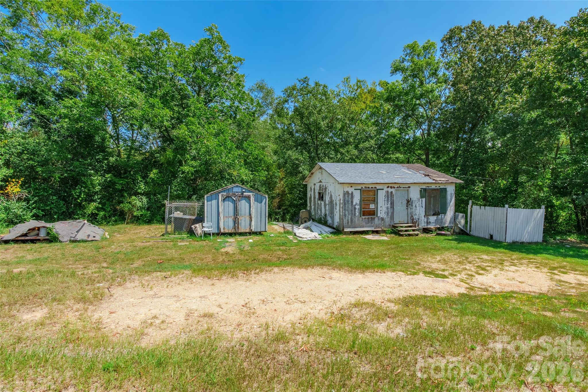 106 Deaver Street Property Photo 6