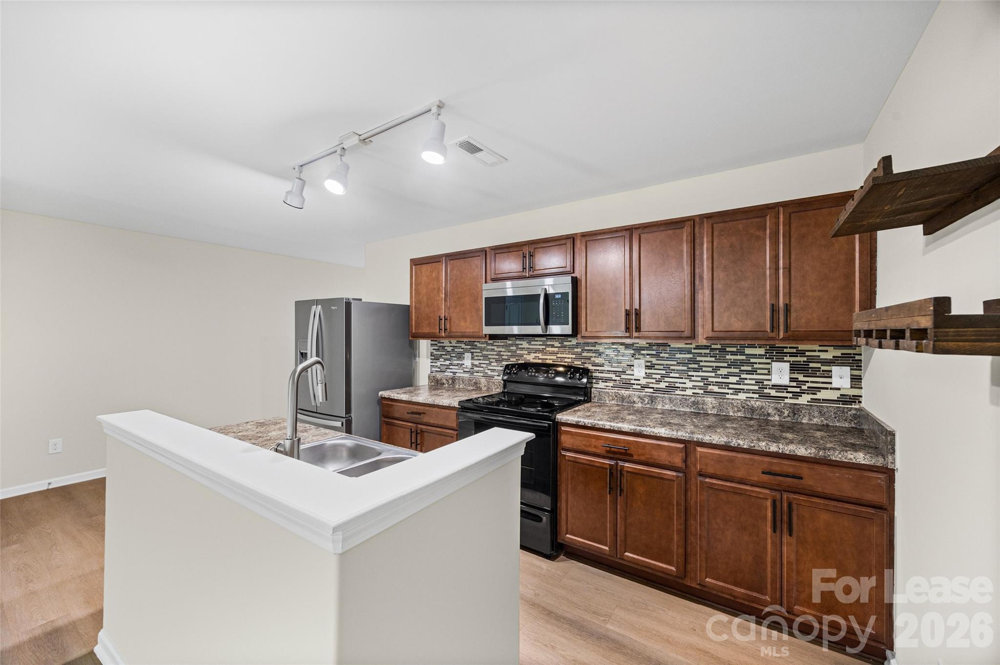 9612 Brackenview Court Property Photo 11