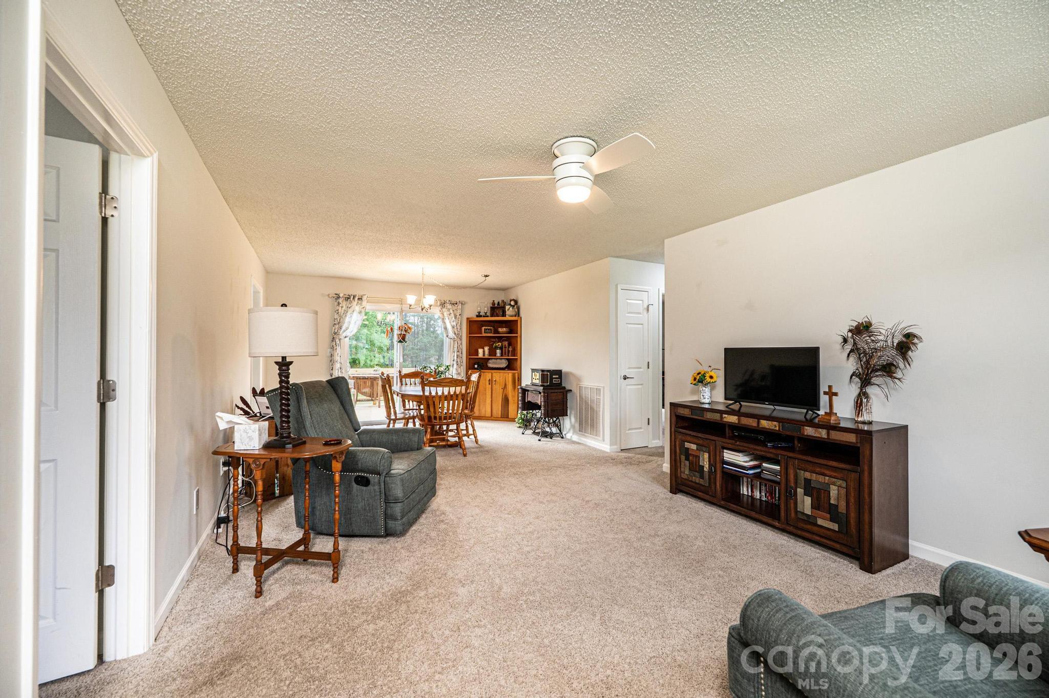 495 Drumstand Road Property Photo 6