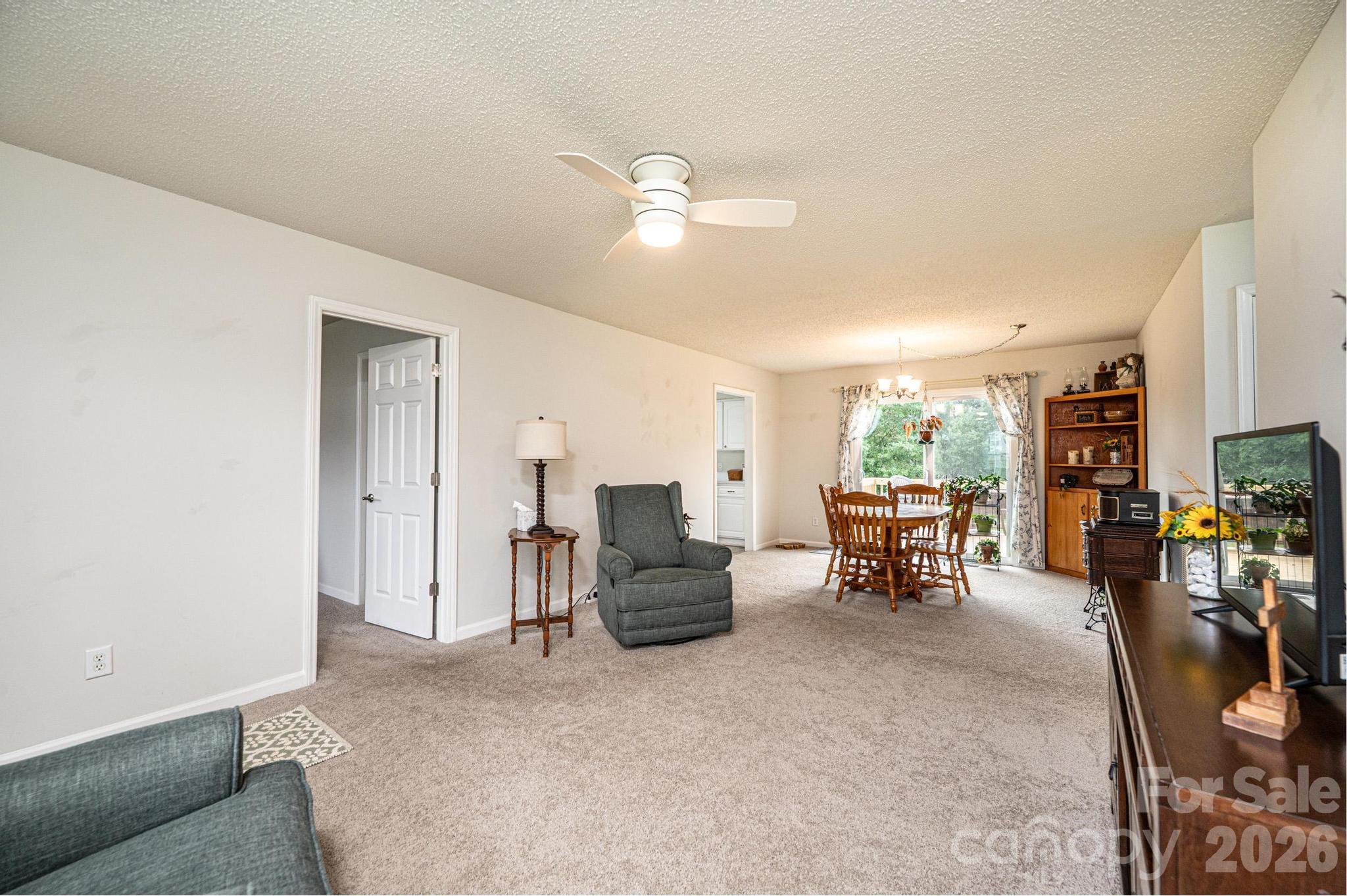 495 Drumstand Road Property Photo 7