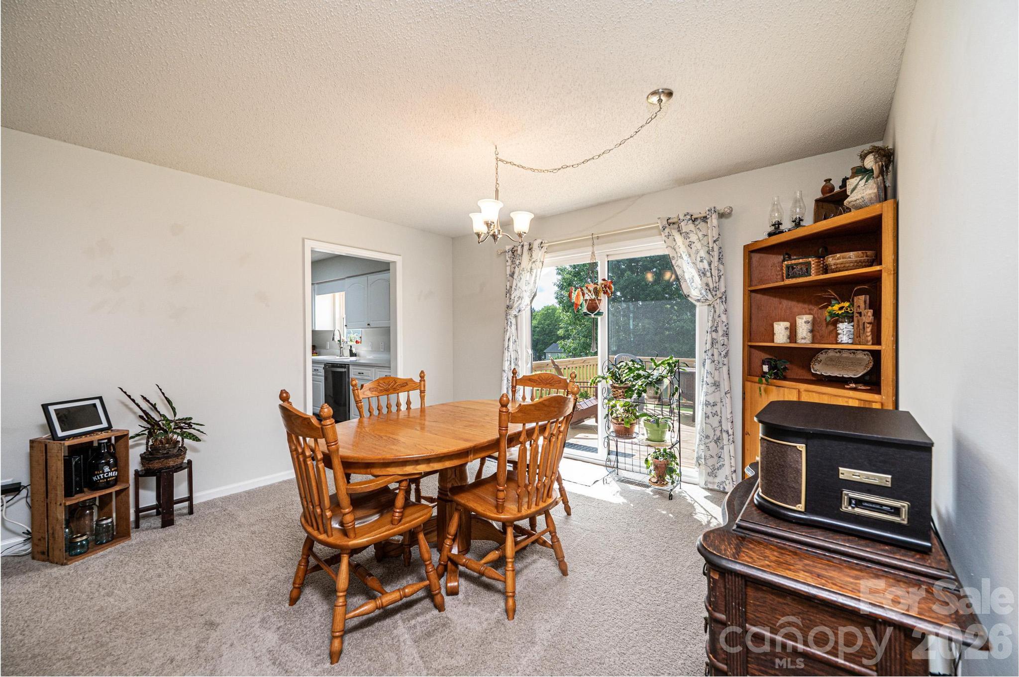 495 Drumstand Road Property Photo 9