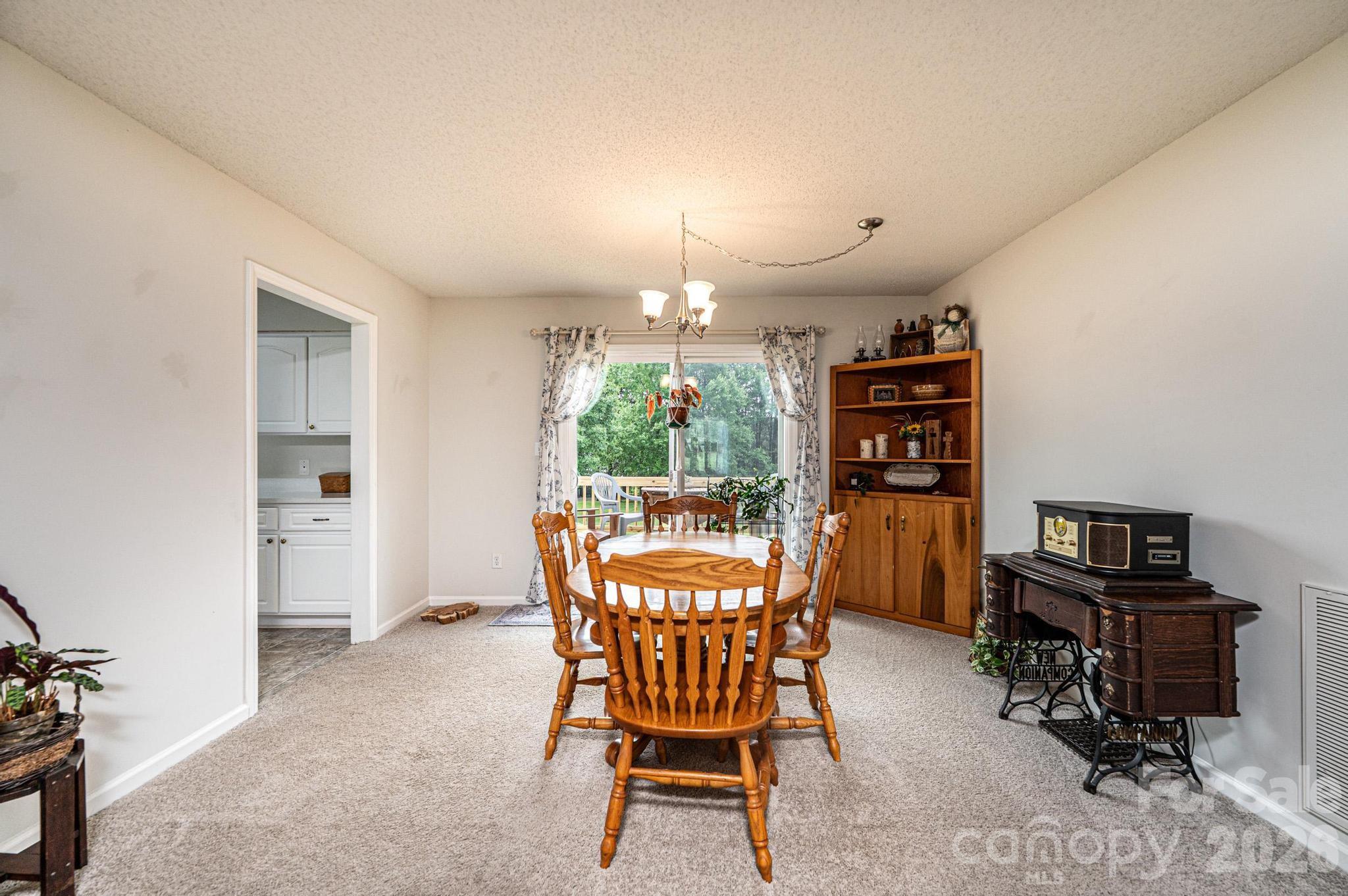 495 Drumstand Road Property Photo 10