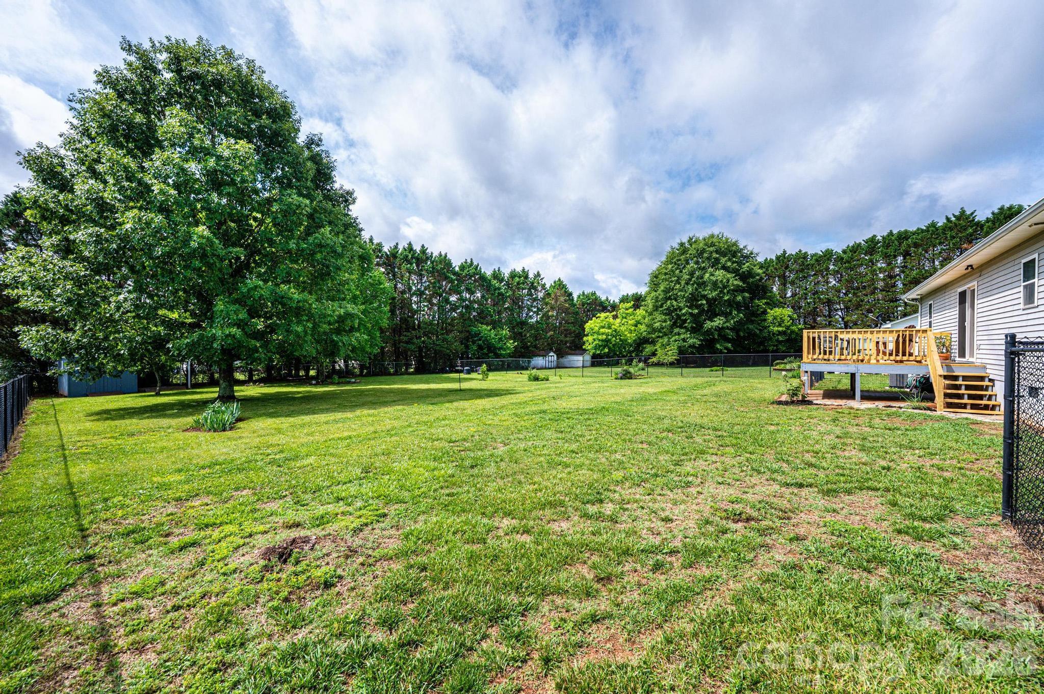 495 Drumstand Road Property Photo 32
