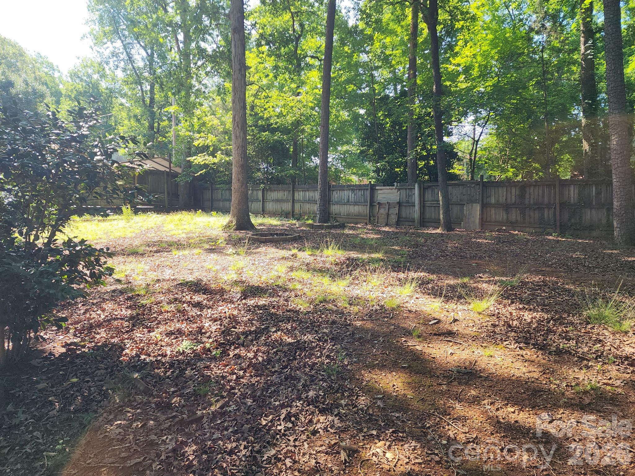 616 E Oakwood Avenue Property Photo 22
