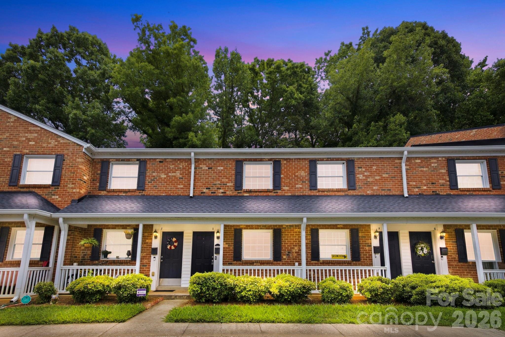1215 Green Oaks Lane I Property Photo 1