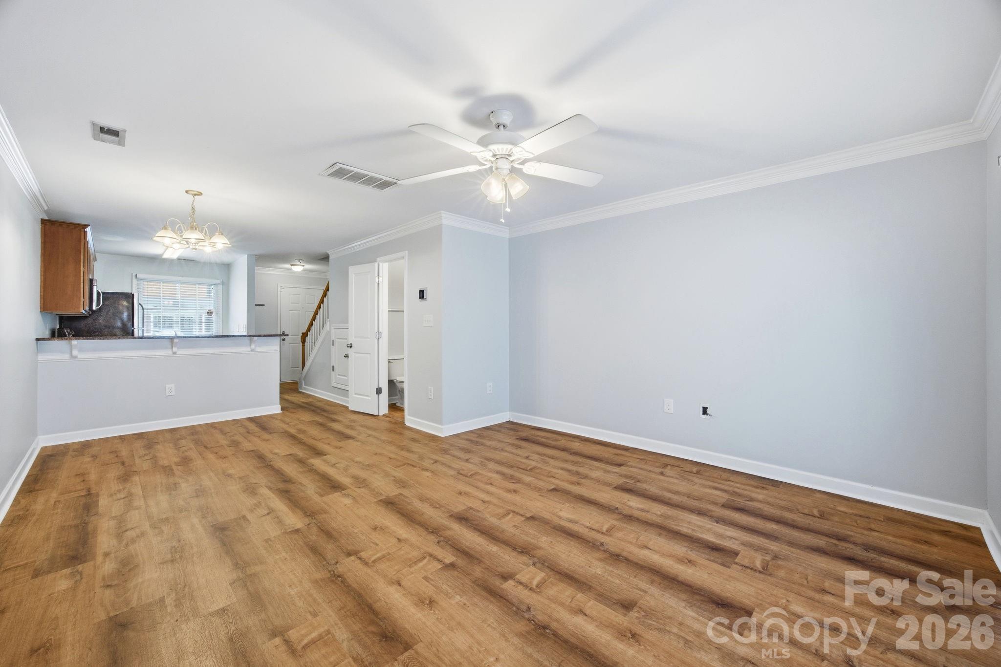 1215 Green Oaks Lane I Property Photo 13