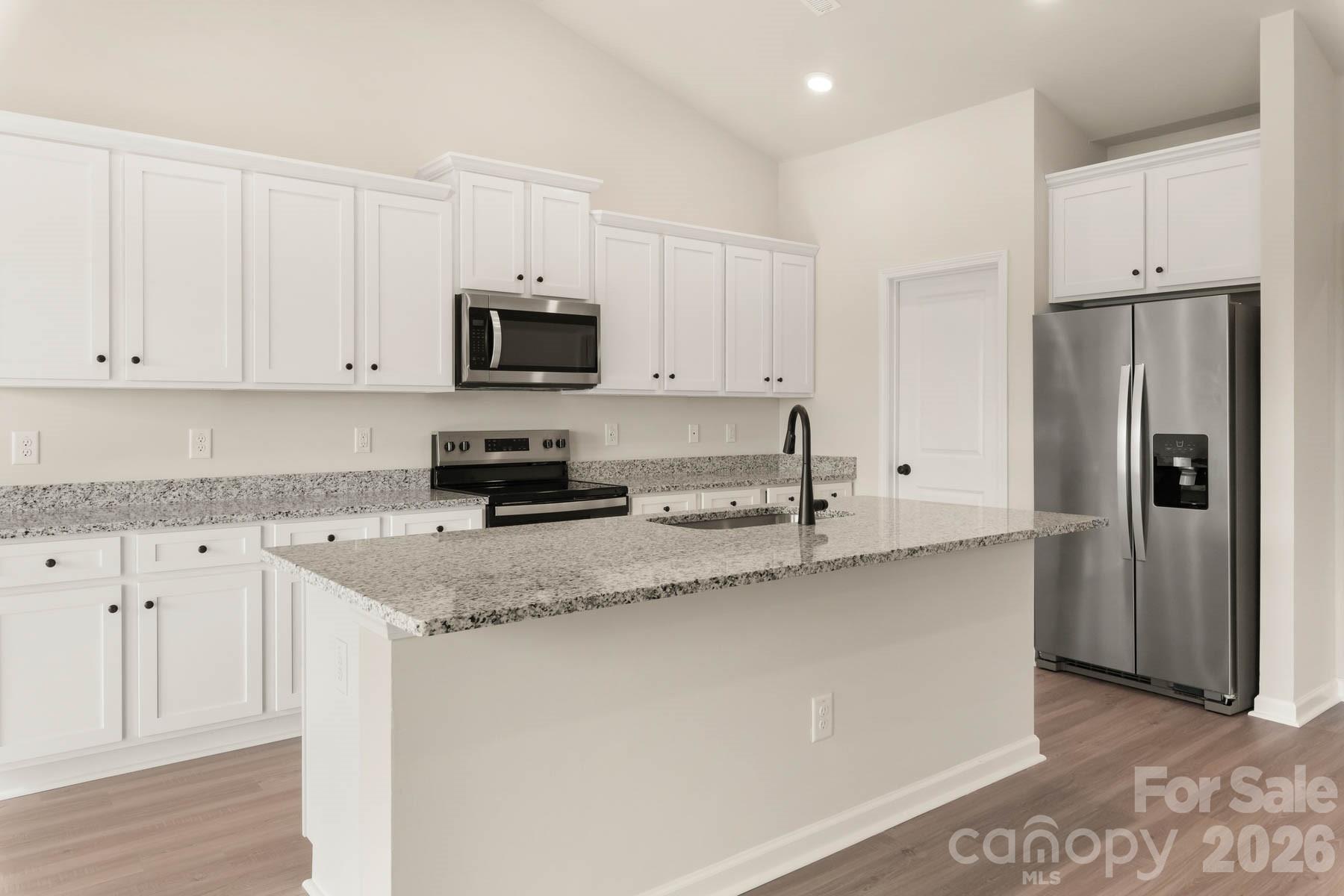3434 Robindale Drive Property Photo 4