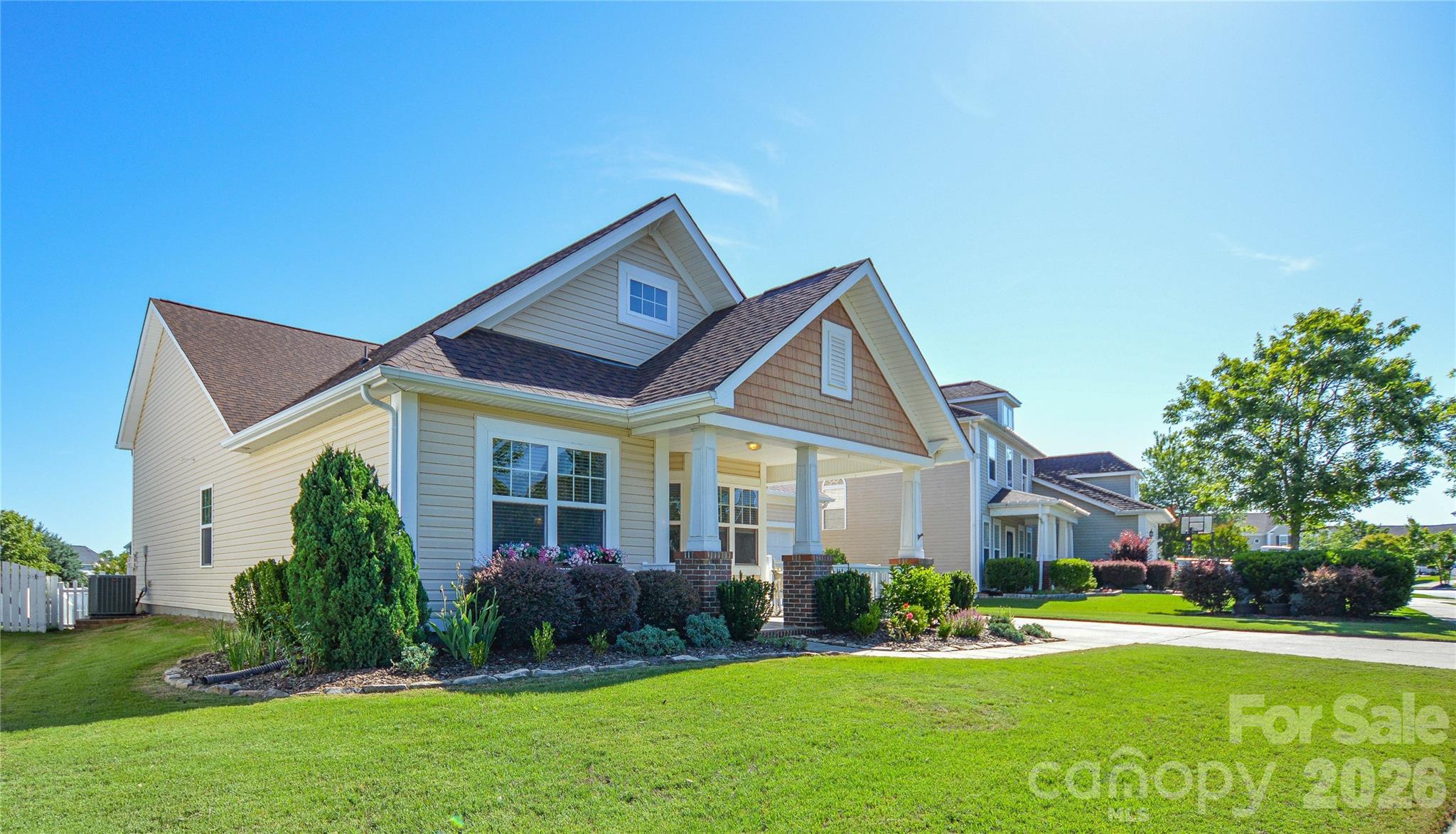 4625 Triumph Drive Property Photo 3