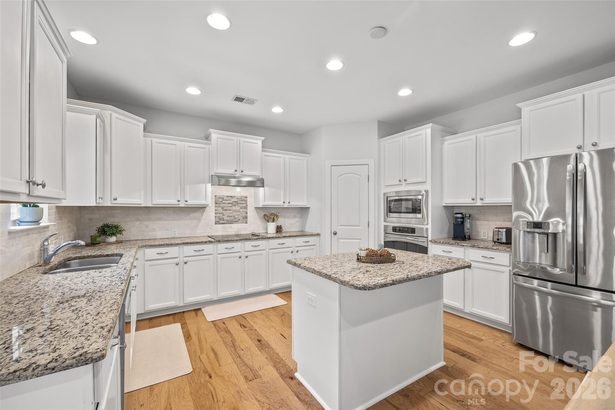 16846 Rudence Court Property Photo 14