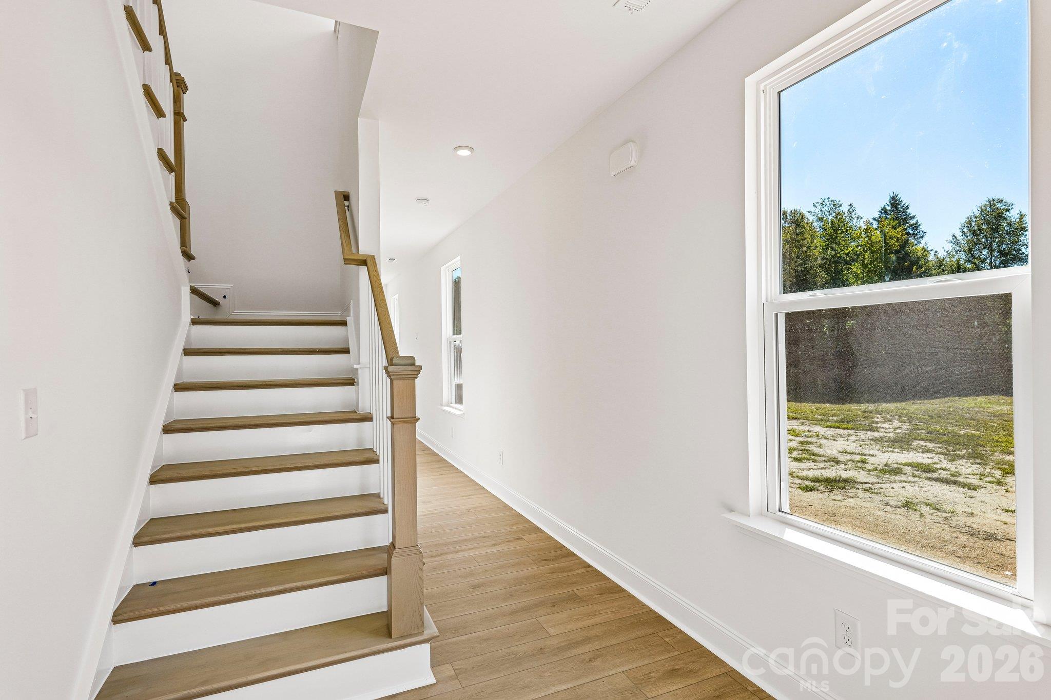 109 Plover Lane Property Photo 4