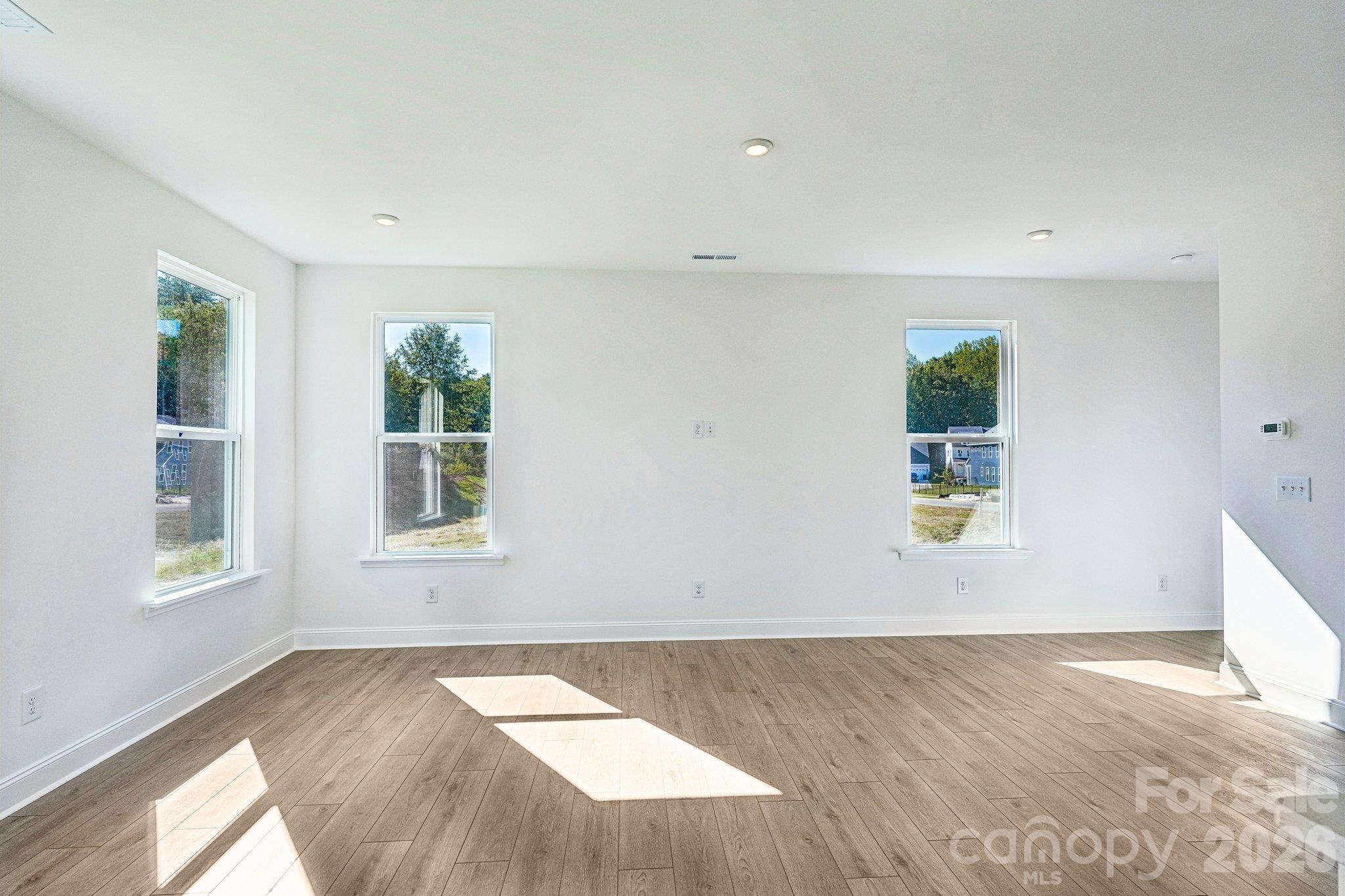 109 Plover Lane Property Photo 6