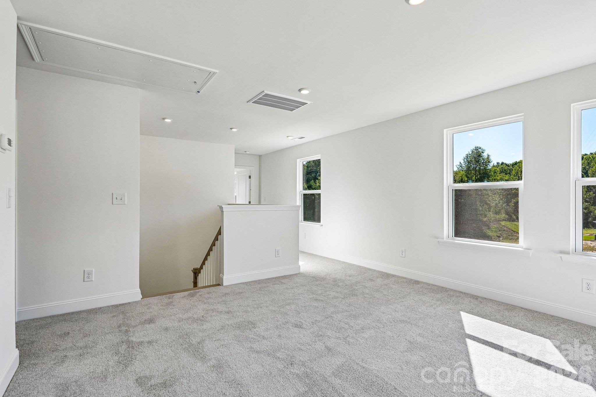 109 Plover Lane Property Photo 11
