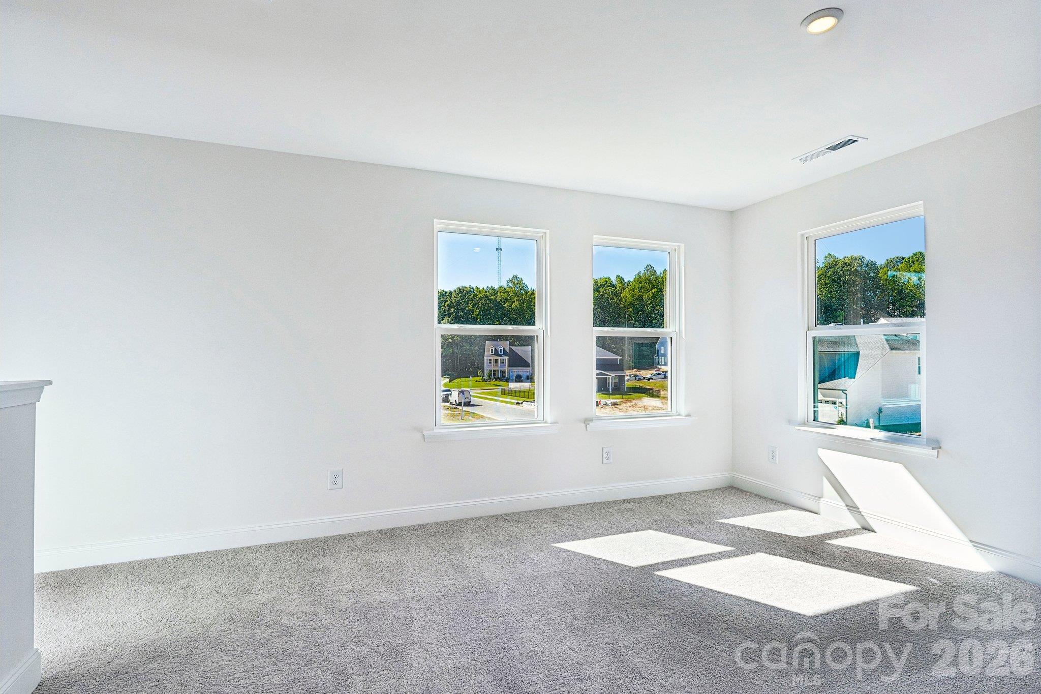 109 Plover Lane Property Photo 12