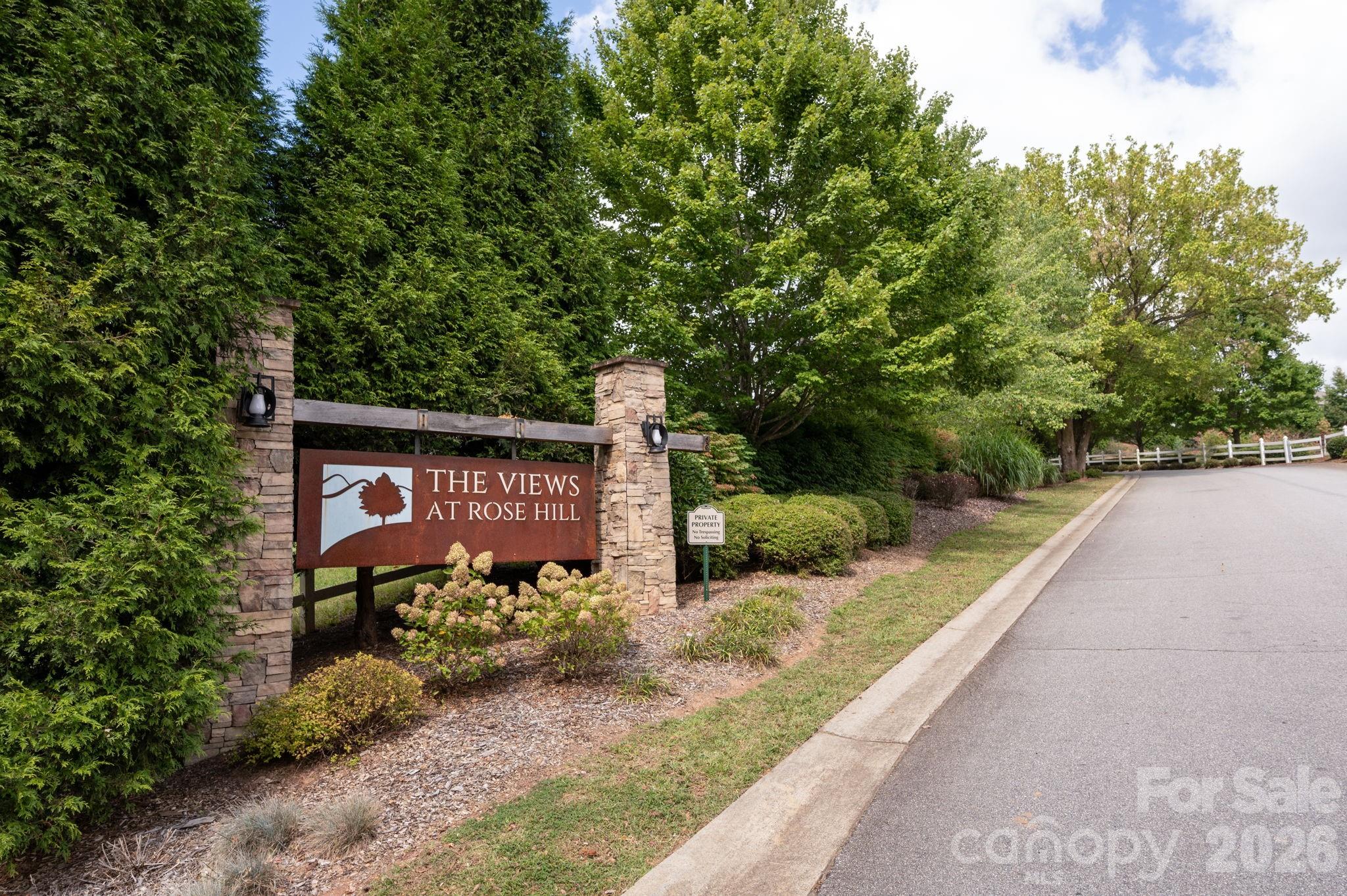 45 Dreambird Drive Property Photo 4