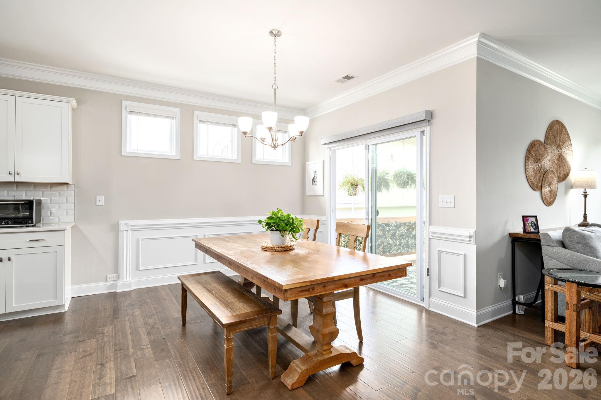 45 Dreambird Drive Property Photo 13